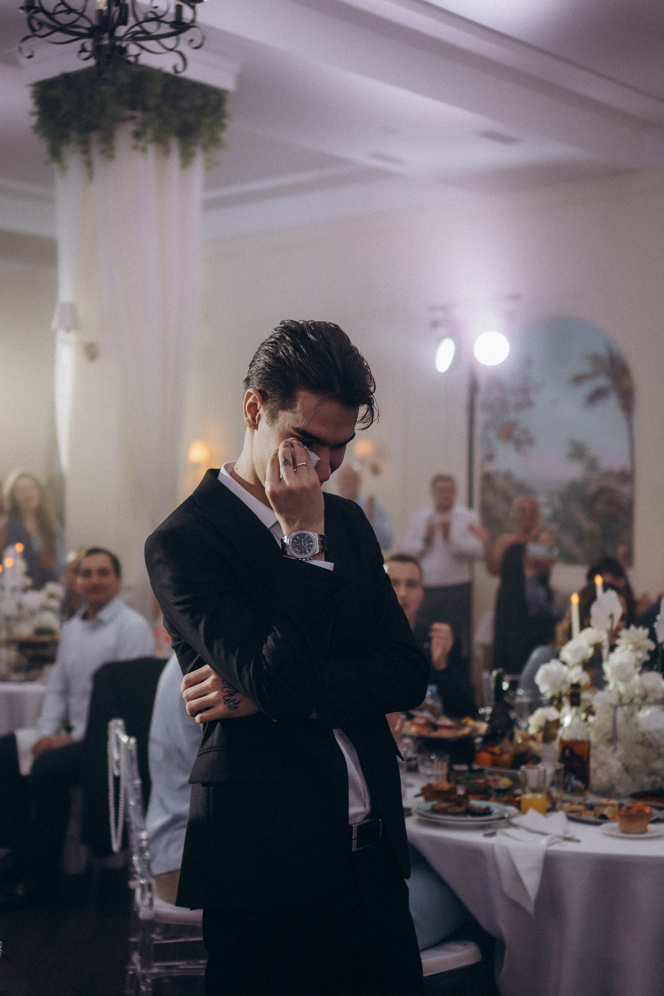 СВАДЕБНАЯ СЬЕМКА СБОРОВ В ОТЕЛЕ И ВЫЕЗД НА ЦЕРЕМОНИЮ (СНЯТО В СИБИРЕ В НИЖНЕВАРТОВСКЕ). Профессиональный фотограф, Санкт-Петербург — Виктория Богомолова