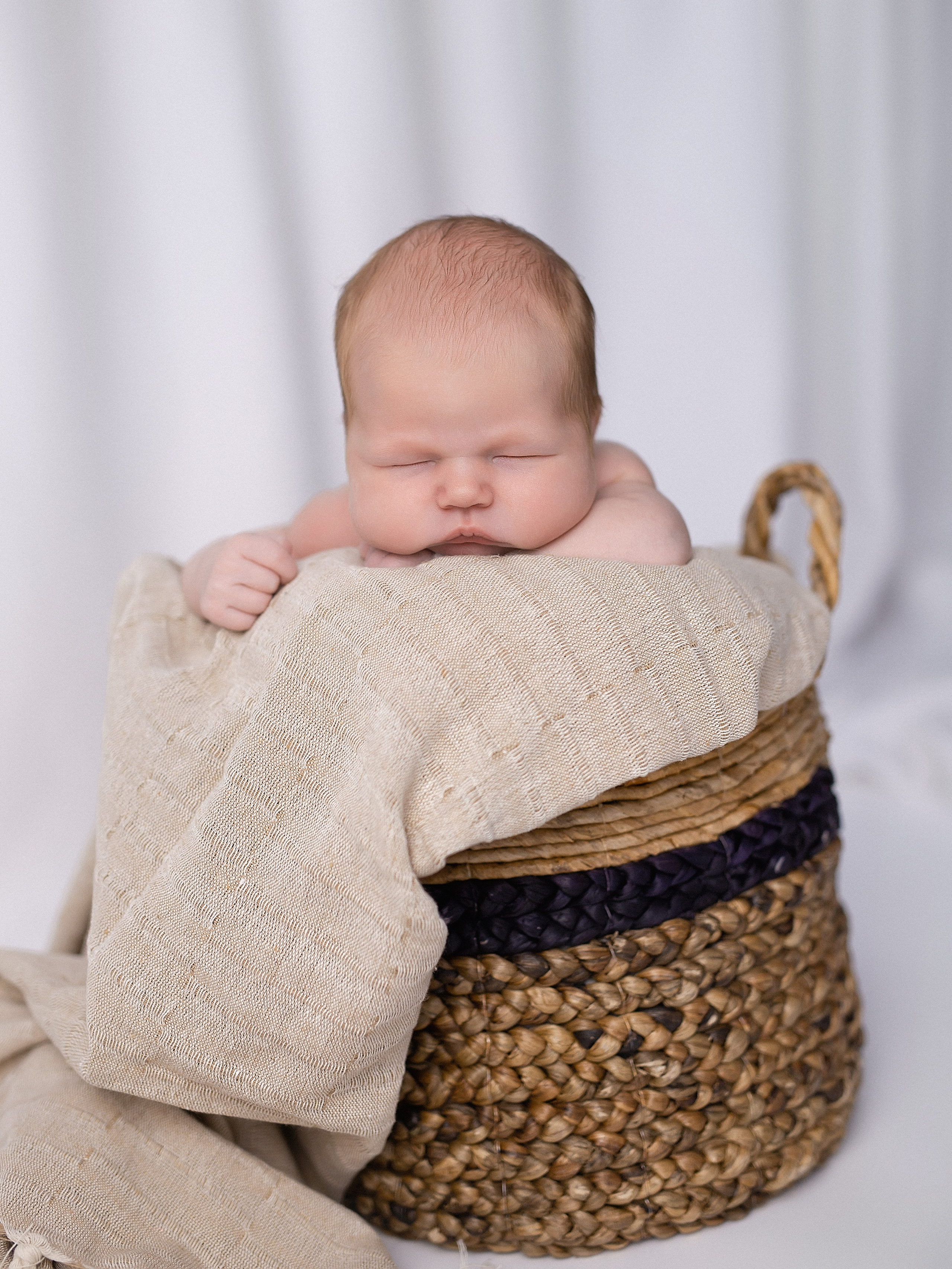 Новорожденные. Фотограф в Перми Anastasia Aone