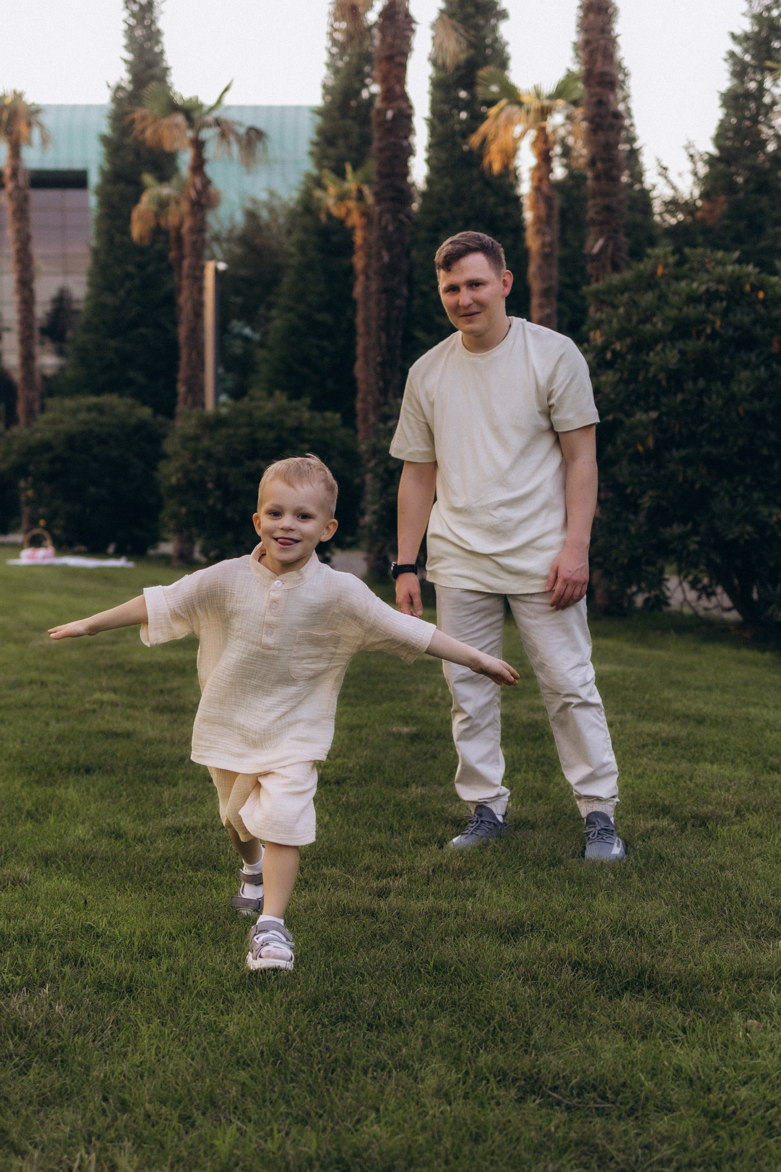 В парке. Главная