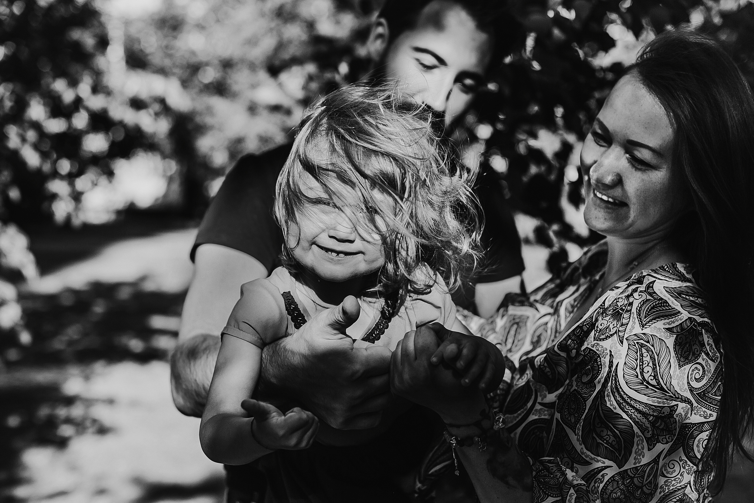 Сонечка и родители. Фотограф Полина Егорова город Тюмень