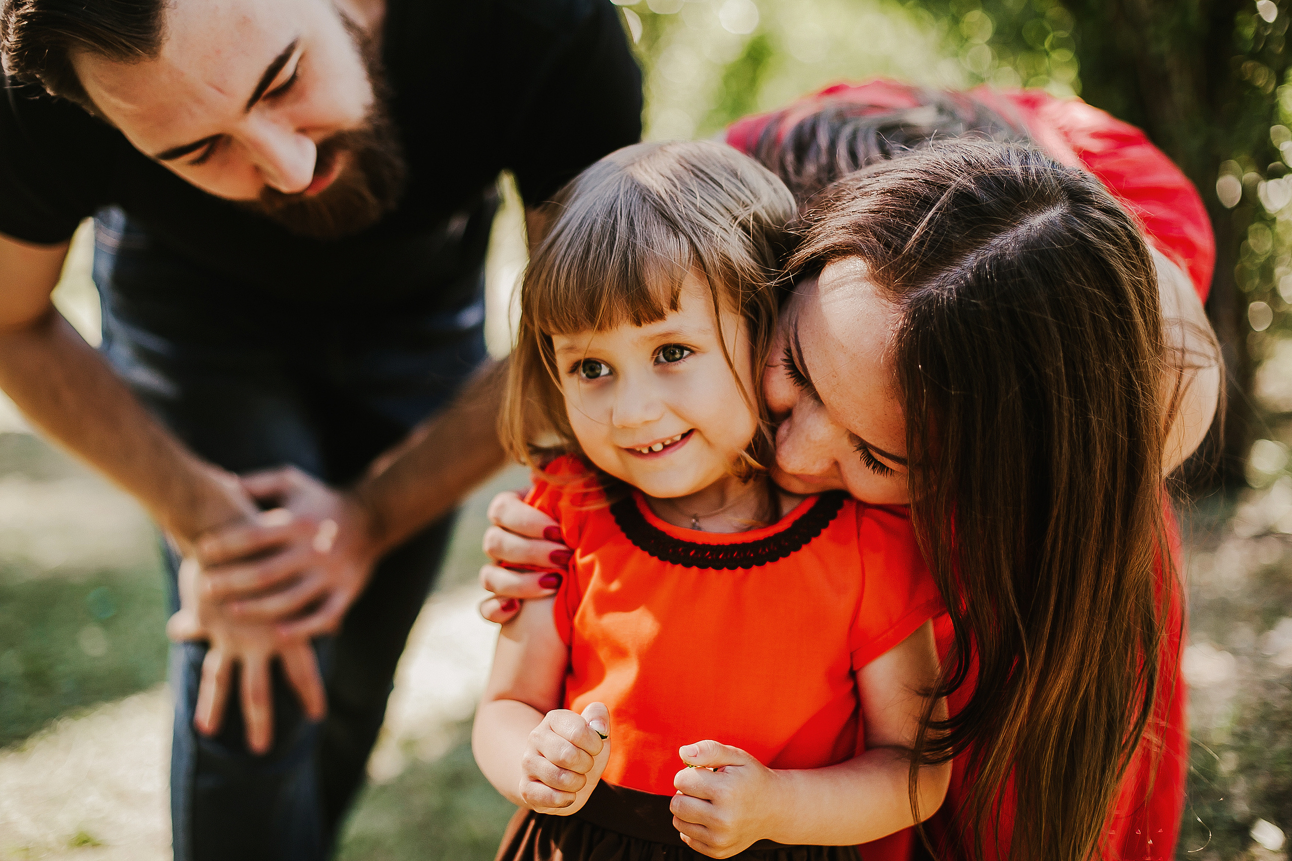 Сонечка и родители. Фотограф Полина Егорова город Тюмень