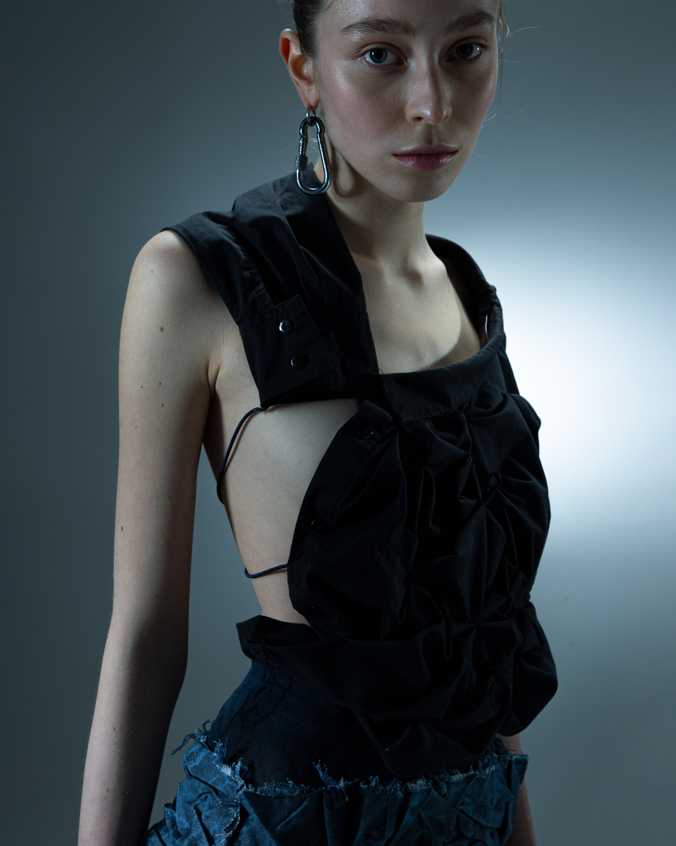 SIABDULLAEVA. Andrew Valmus