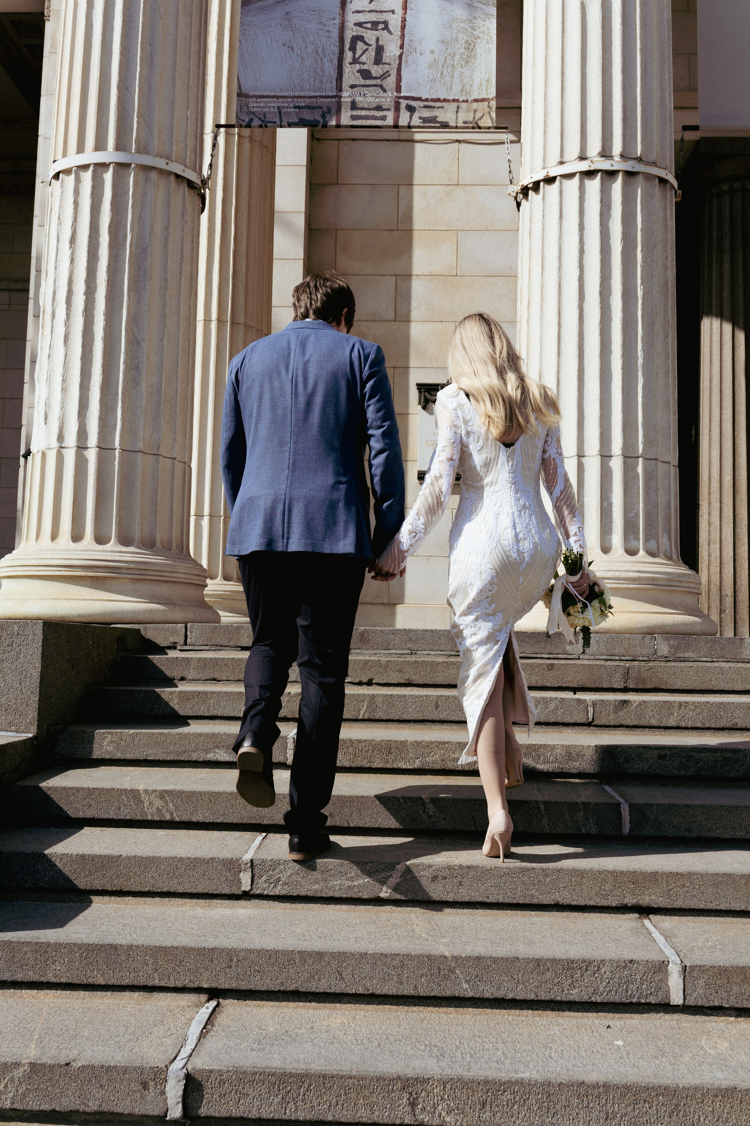 Свадьба — Пушкинский музей. Фотограф в Москве Зябченко Екатерина. Съемки беременности, love story, семейный, портреты в студии и на улице