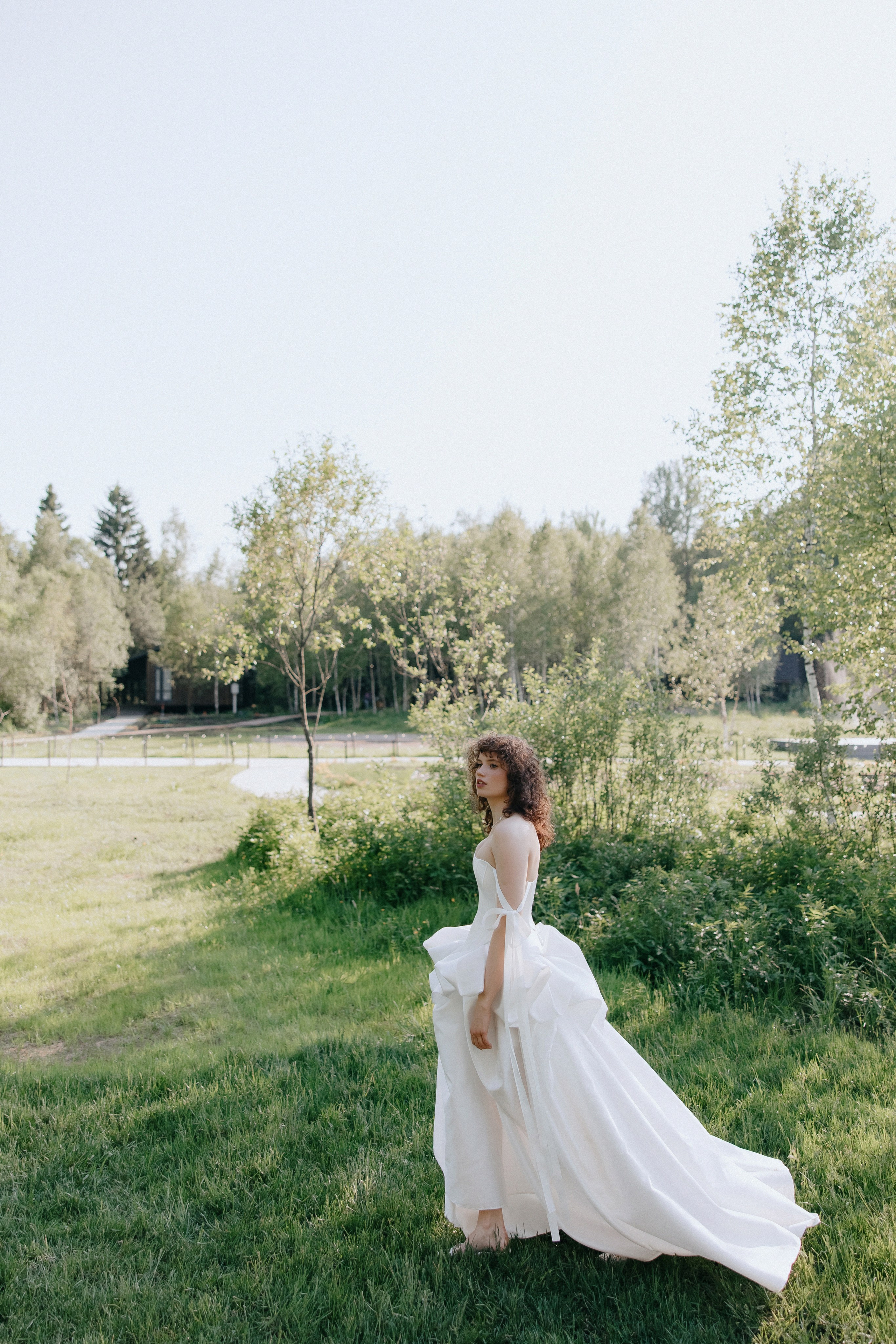 Пышное платье невесты актуальной модели