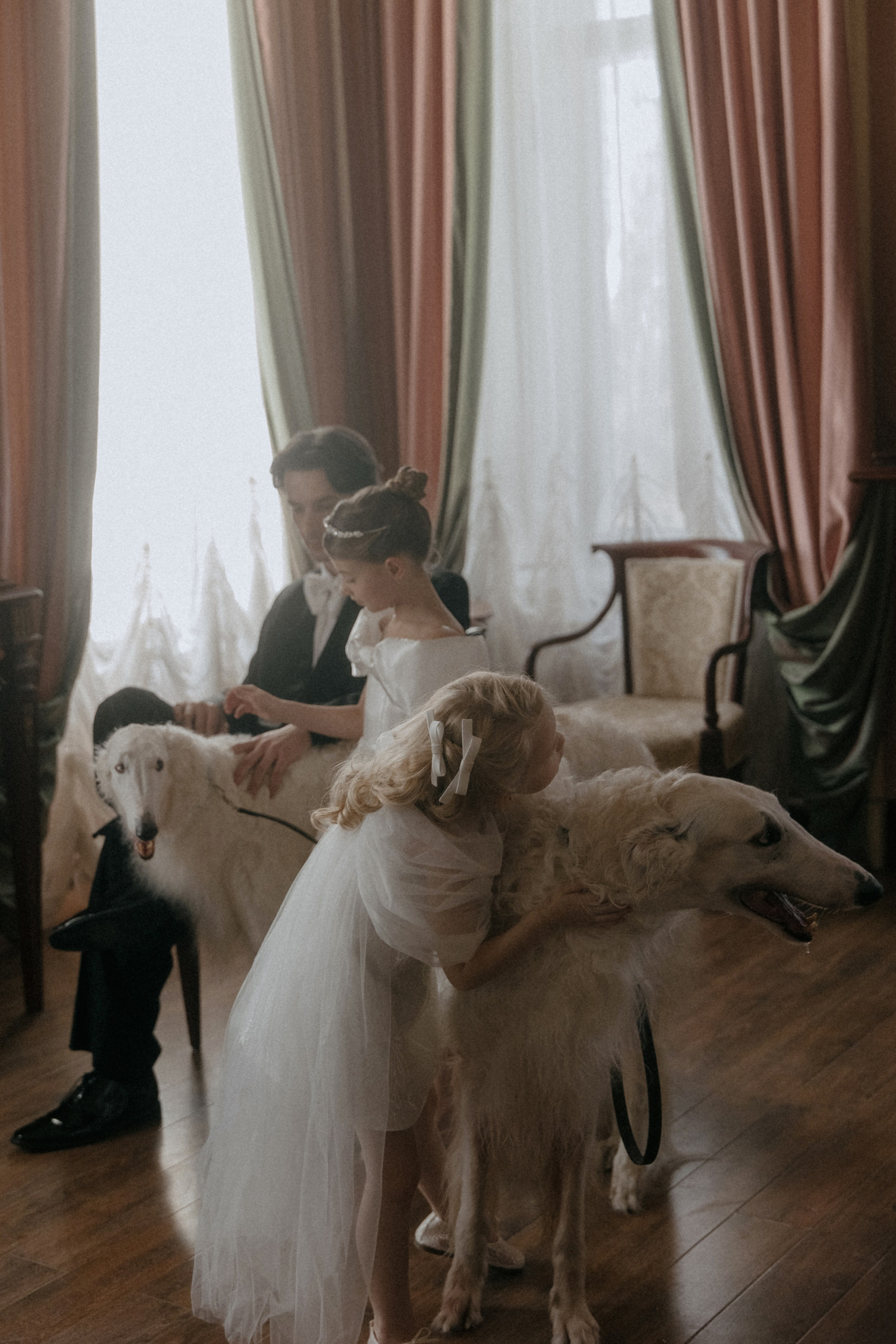 Свадебная фотосъемка в Середниково. Свадебный фотограф Москва