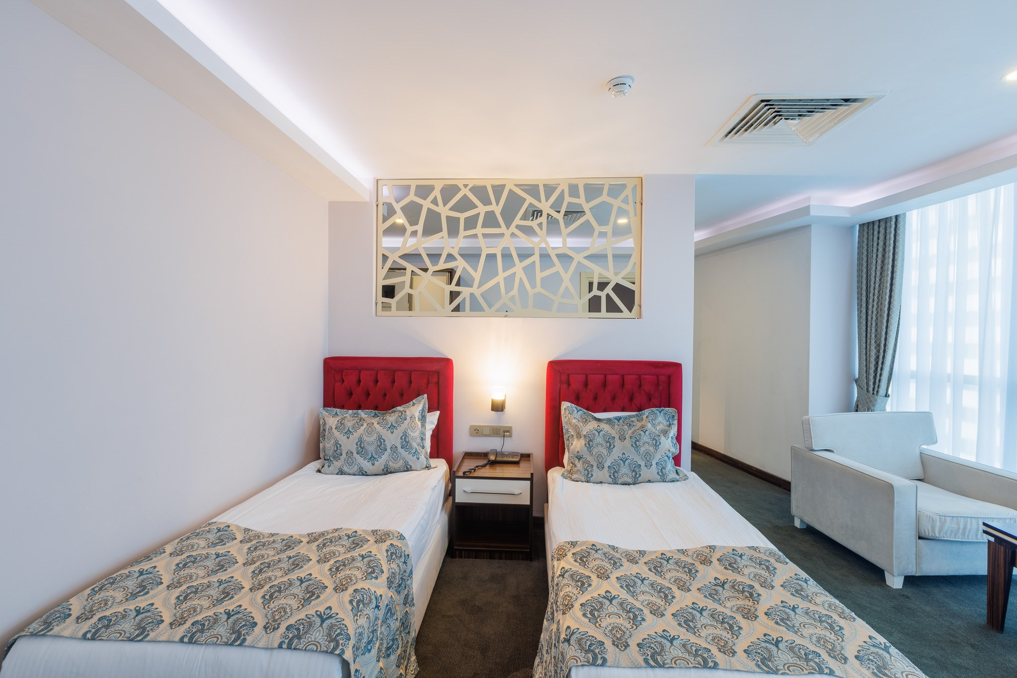 SKY TOWER (METRO CITY). Режиссёр, клипмейкер, фотограф — Андрей Охота