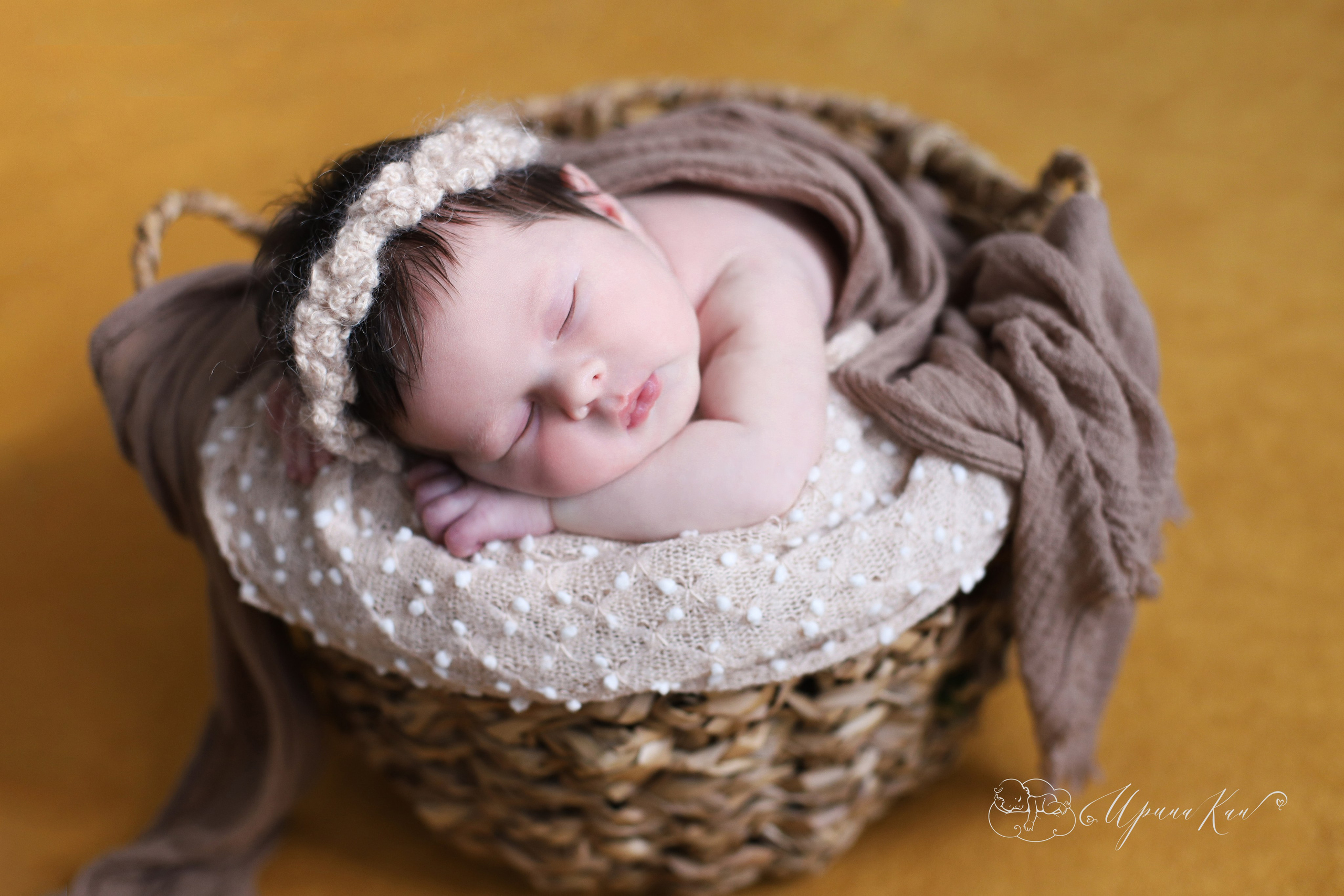 Новорожденная фотосессия для девочек. Ирина Кан Фотограф новорожденных в Екатеринбурге