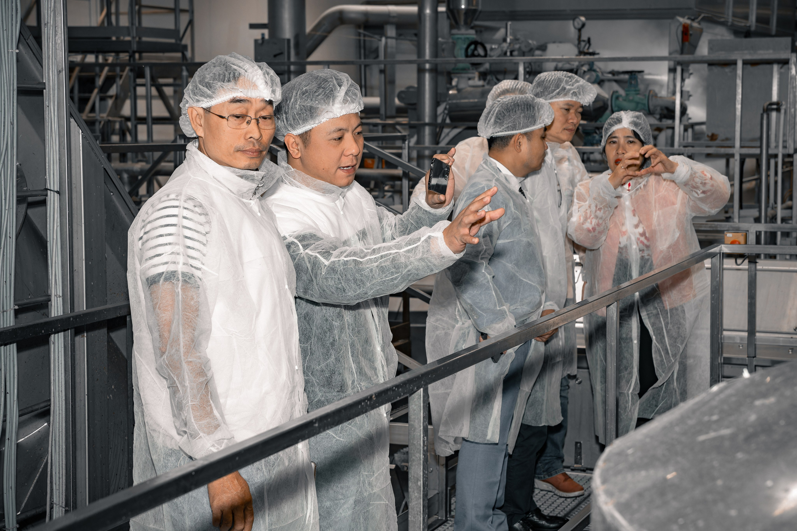 Реверсная конференция из Вьетнама в Брянскую область 2023. ФОТОГРАФ ЧИКАЧЕВ КИРИЛЛ