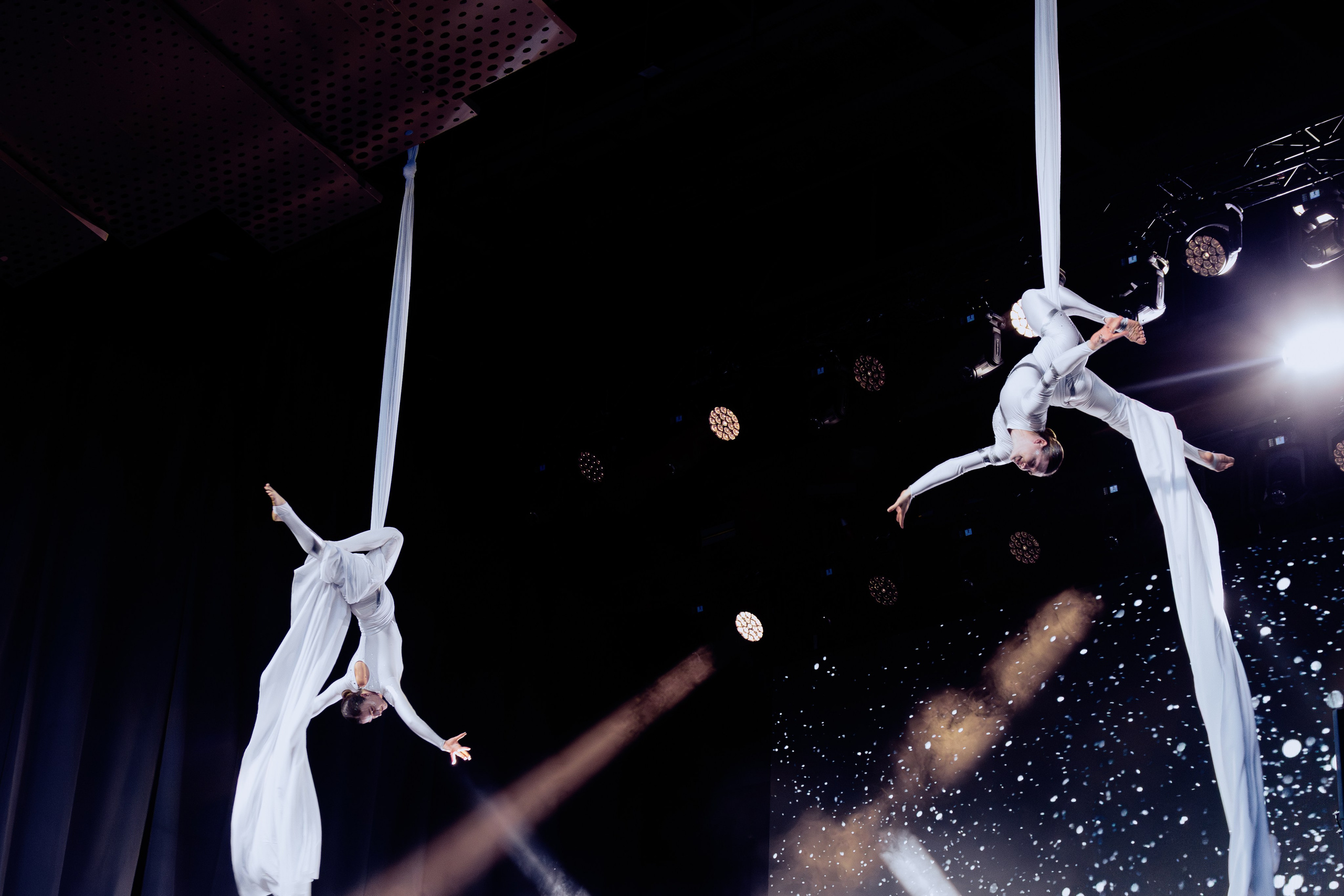 Репортажная съёмка корпоратива компании Феникс. Портретный фотограф в Ростове-на-Дону Антон Казарин