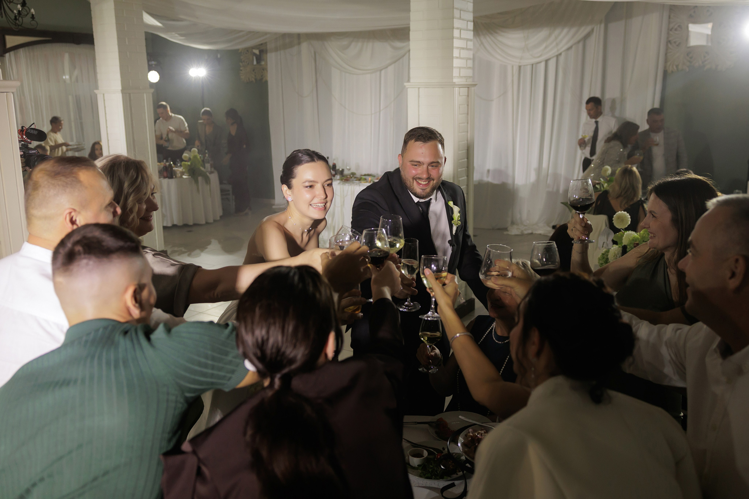 Ты рядом со мной, и это — самый чистый кайф! ♥. Свадебный фотограф Калининград