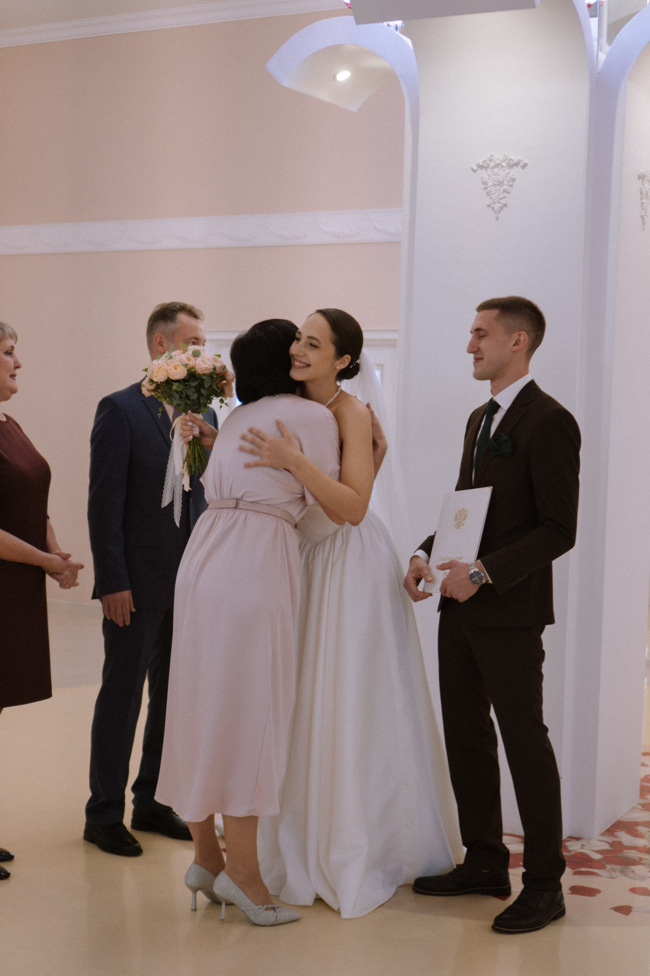 РЕПОРТАЖНАЯ СЬЕМКА В ЗАГСЕ. Профессиональный фотограф, Санкт-Петербург — Виктория Богомолова