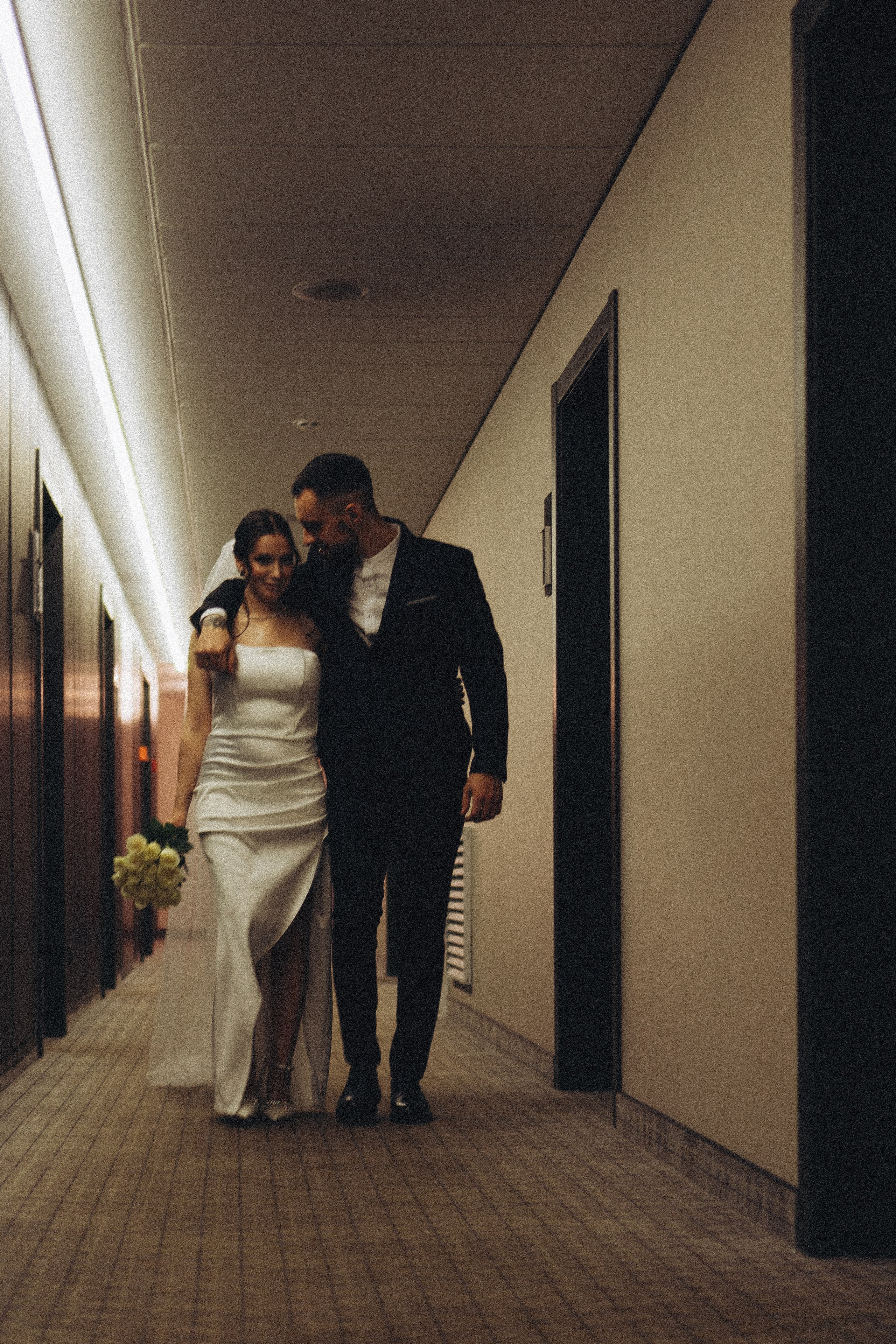 СВАДЕБНАЯ СЬЕМКА СБОРОВ ЖЕНИХА И НЕВЕСТЫ В ОТЕЛЕ И ТАКЖЕ ФОТОСЕССИИЯ В ОТЕЛЕЕ МЕГАПОЛИС БРЯНСК. Профессиональный фотограф, Санкт-Петербург — Виктория Богомолова