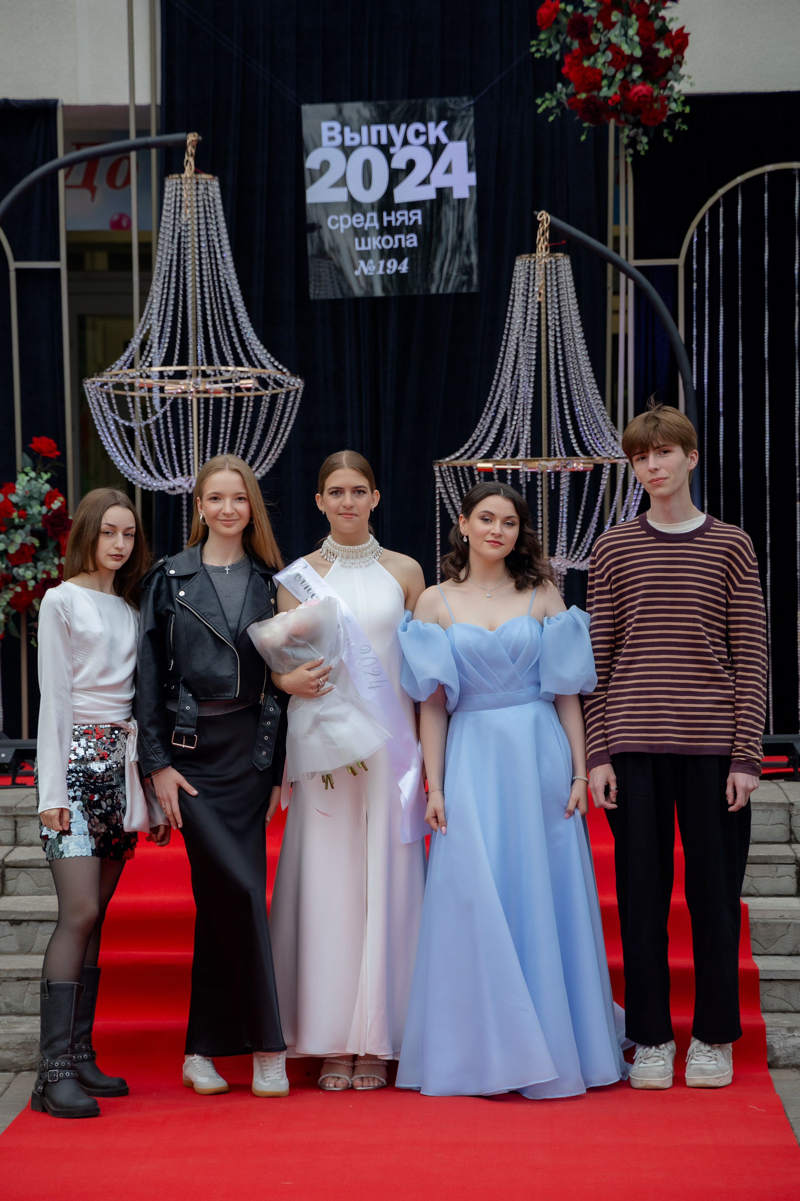 Школьный выпускной 2024 год в Соколе (Минск). Свадебный фотограф в Минске/Беларуси Сергей Спиридонов