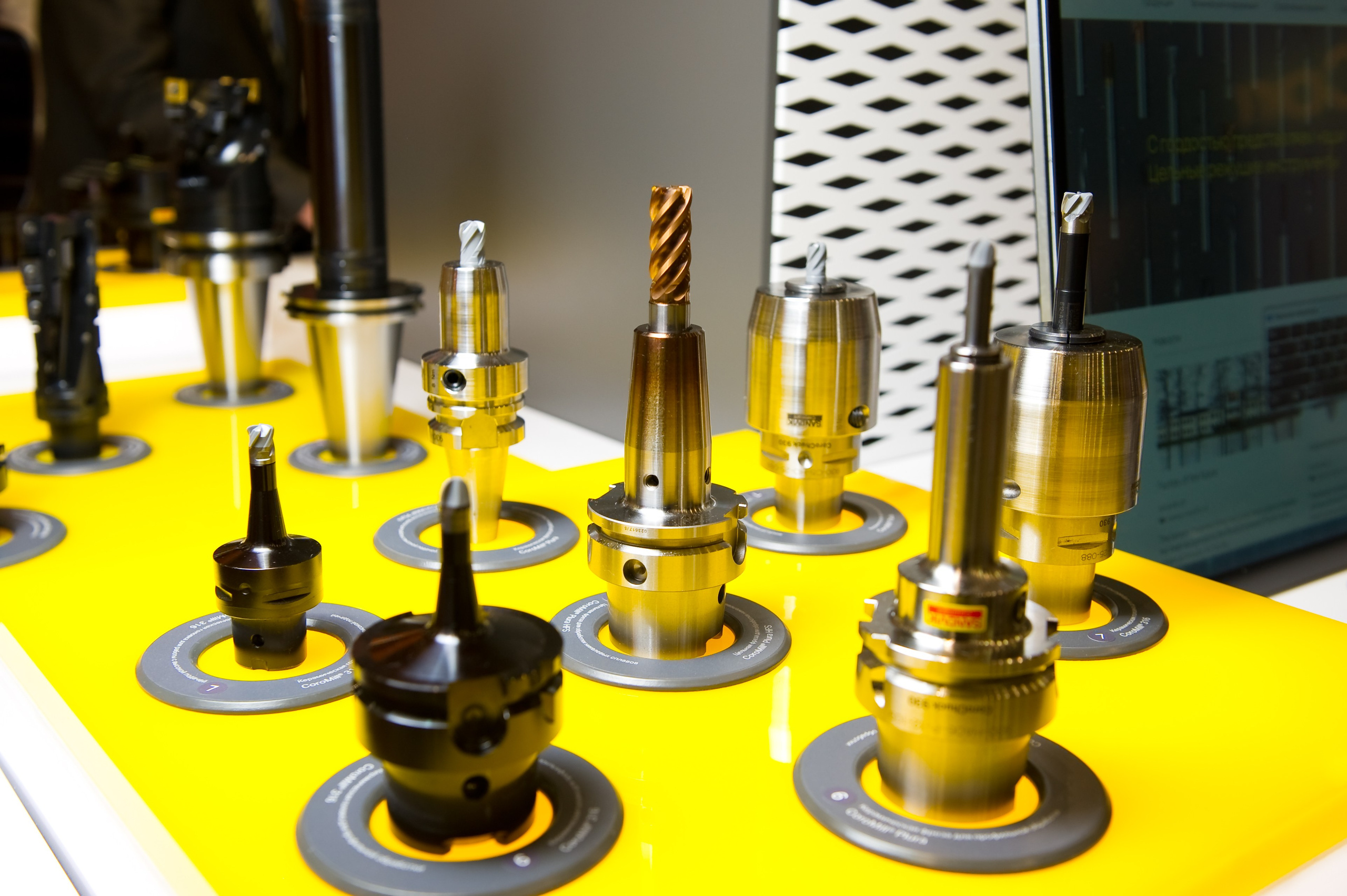 Работа Sandvik на выставке «Металлообработка». Репортажный фотограф и видеограф Слава Думчев. Тимбилдинги, отчетники, корпоративы