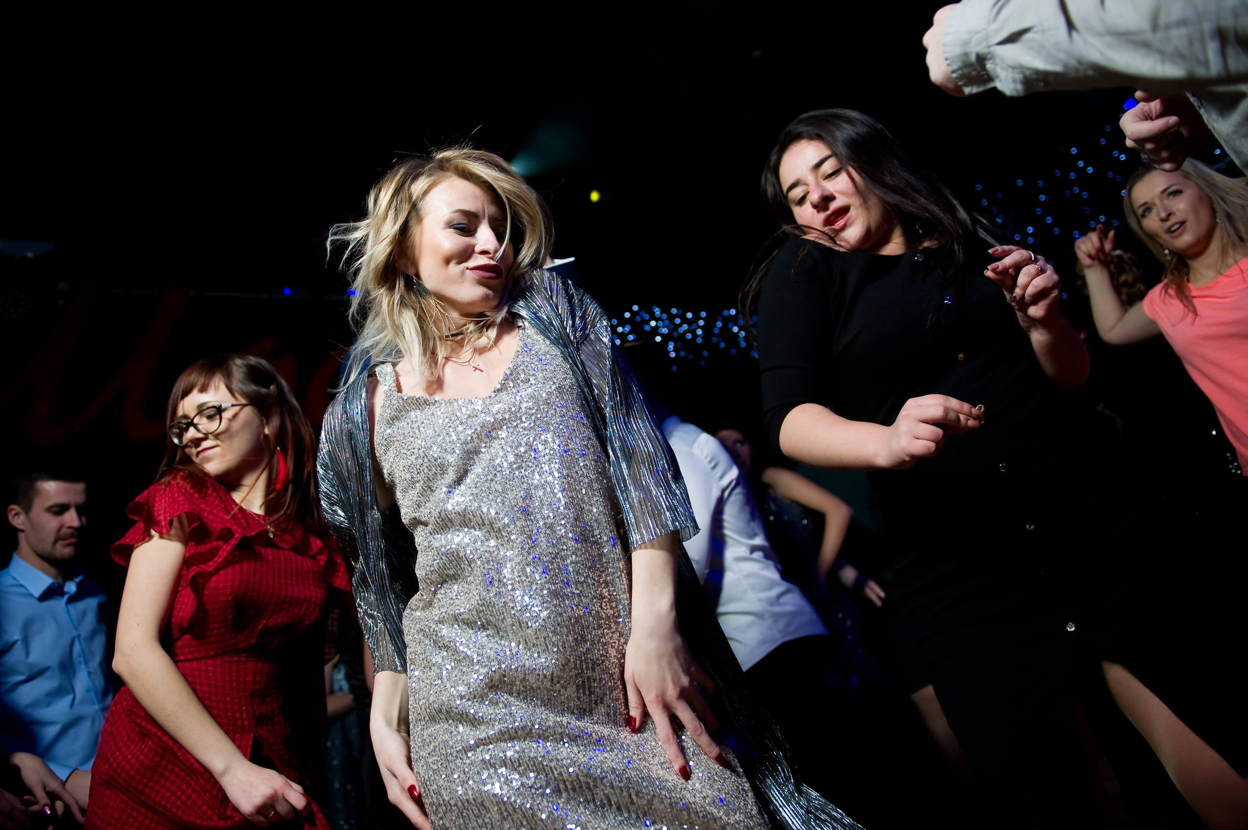 Новогодний корпоратив Summit. Репортажный фотограф и видеограф Слава Думчев. Тимбилдинги, отчетники, корпоративы