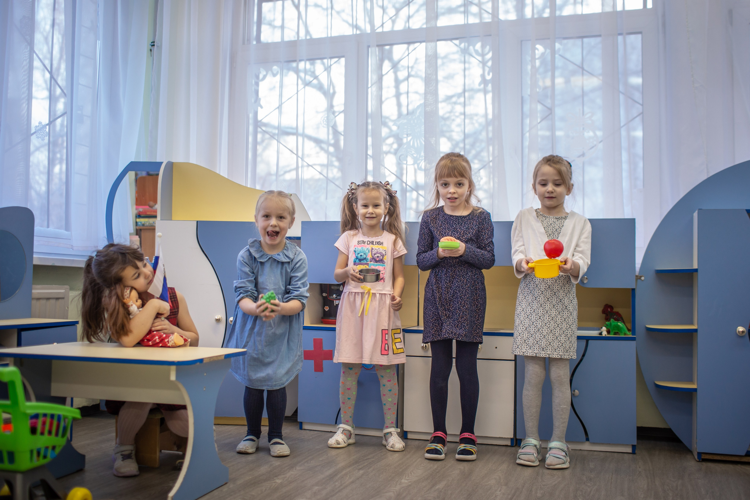 День в саду_ЗИМА_2023 год. Семейный фотограф в Санкт-Петербурге