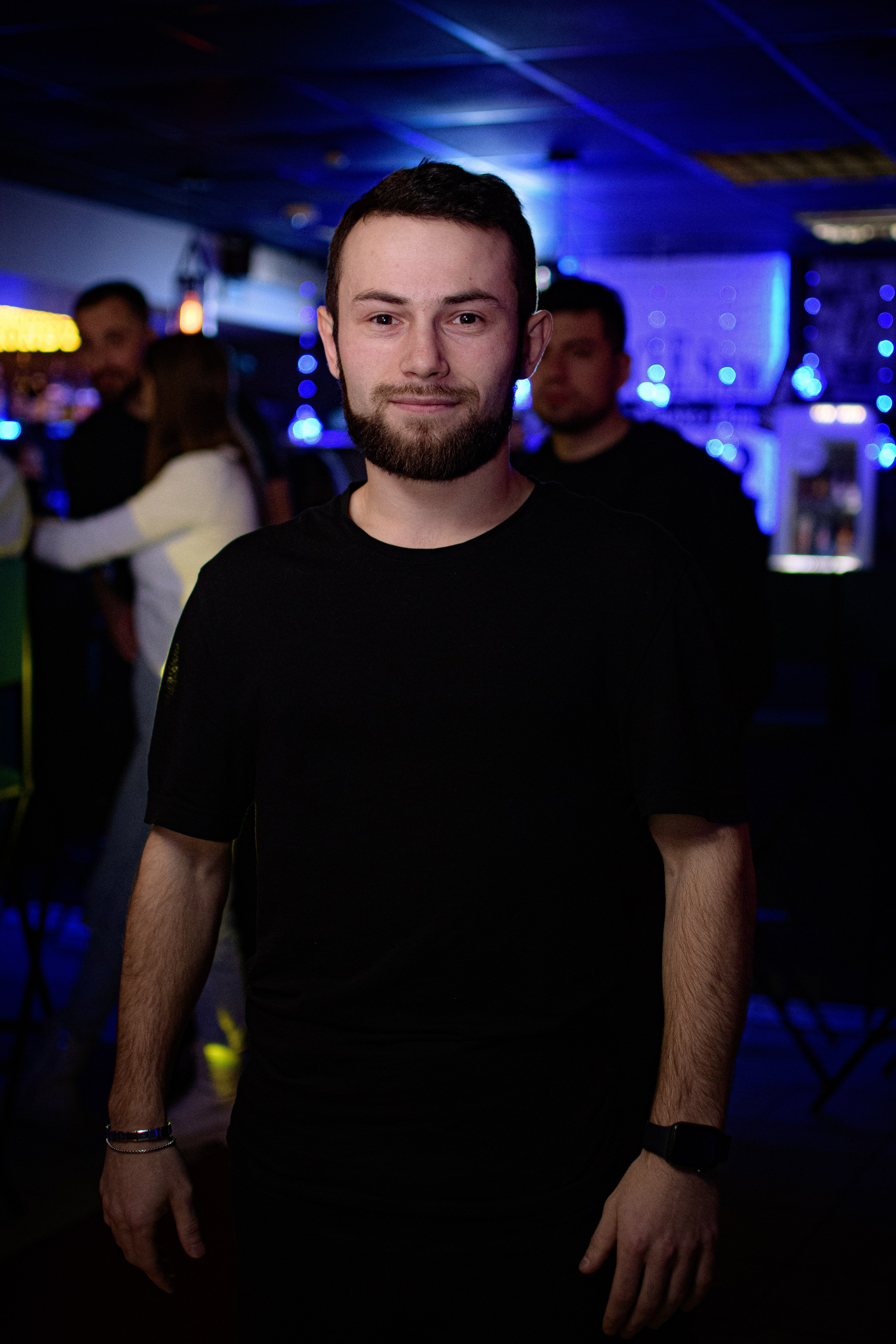 HOLLYWOOD / 6 YEARS. Photokarish