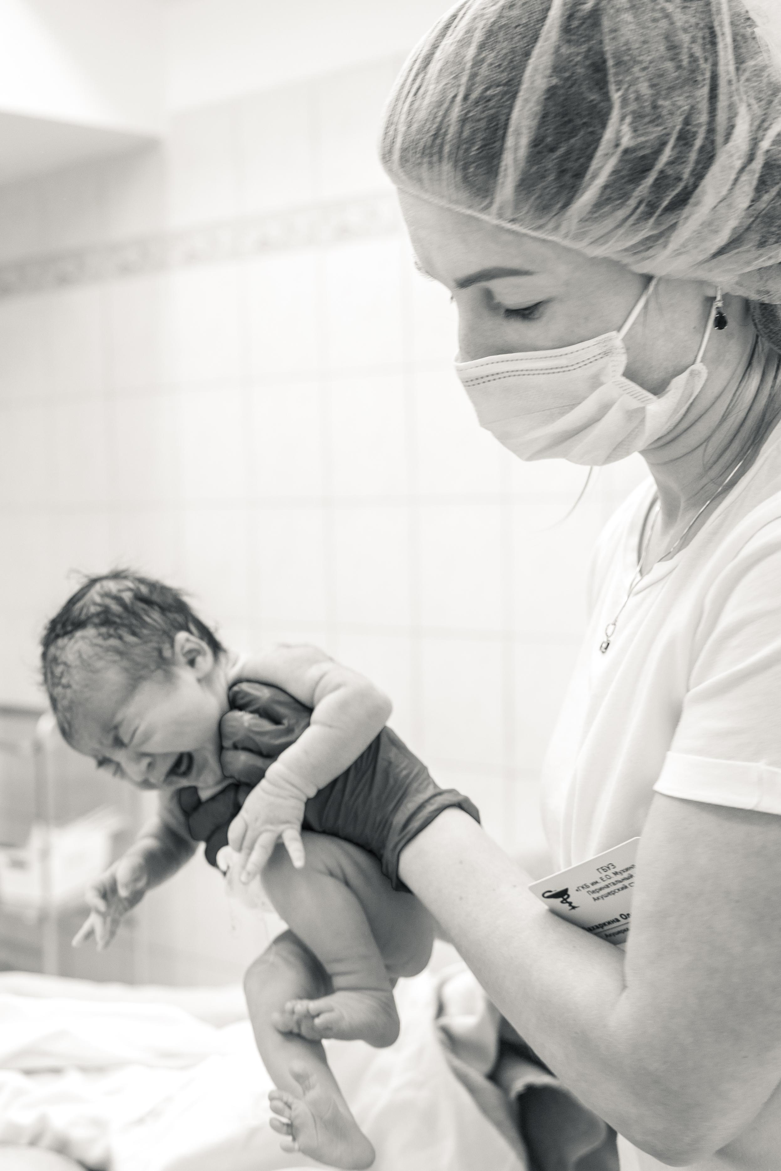 Рождение Звездочки. Фотографы на роды в Москве. Фото и видео родов. Фотопроект «Продолжение рода»