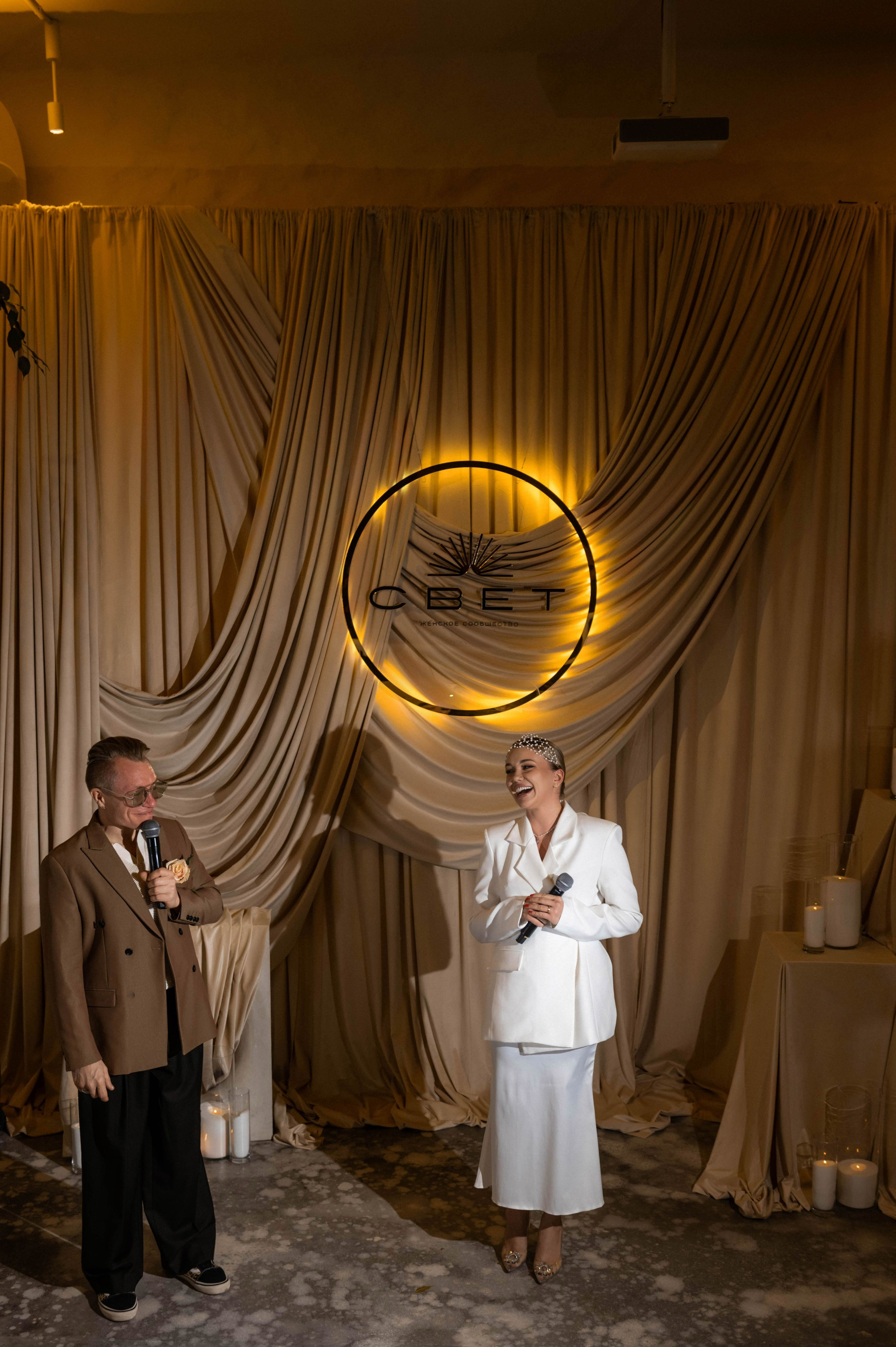 Light. Свадебный фотограф МОСКВА, КРЫМ, СМОЛЕНСК АЛЯ КОНОВАЛОВА