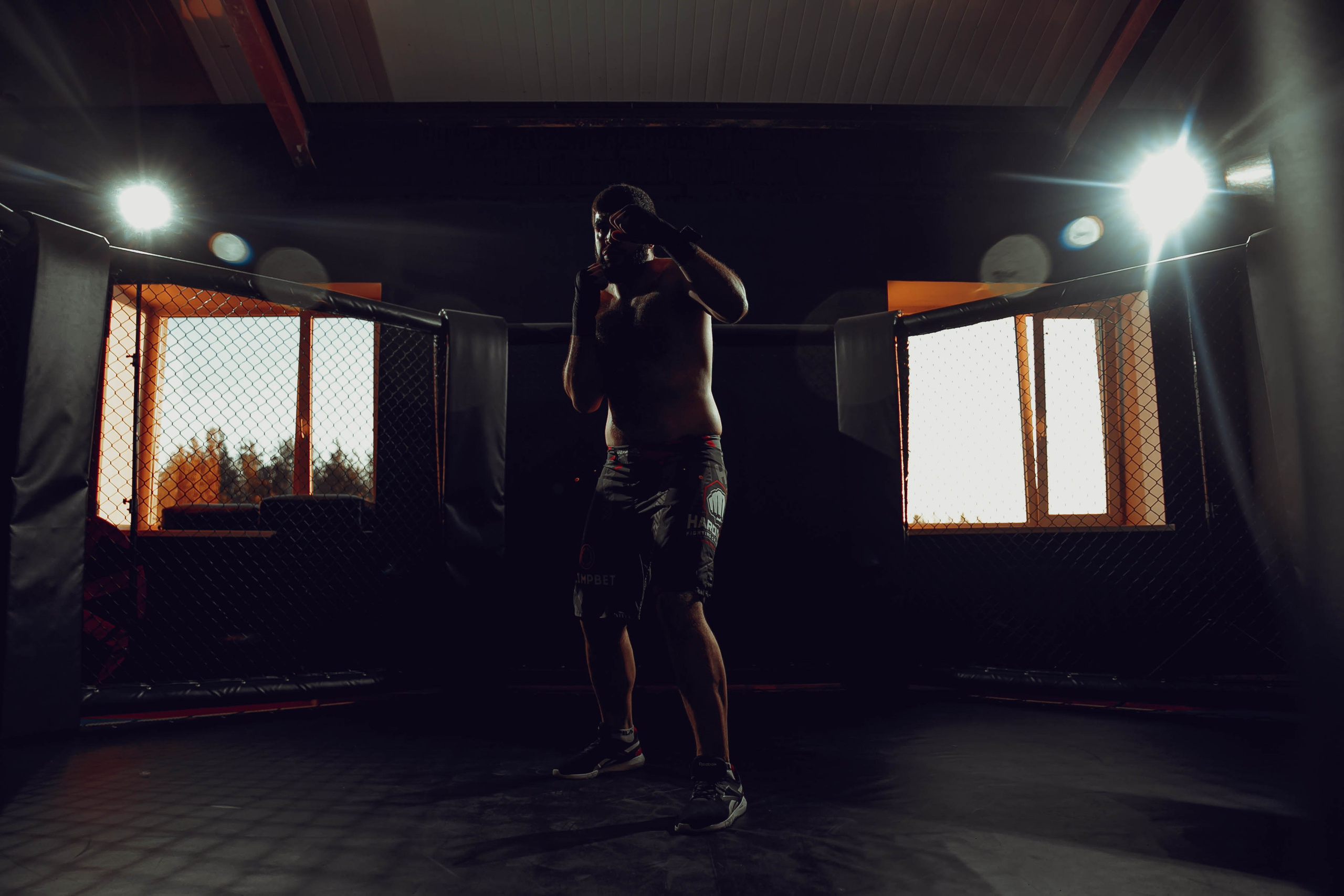 Фотосессия бойца лиги Хардкор. Ваш репортажный фотограф Артемий Антонов