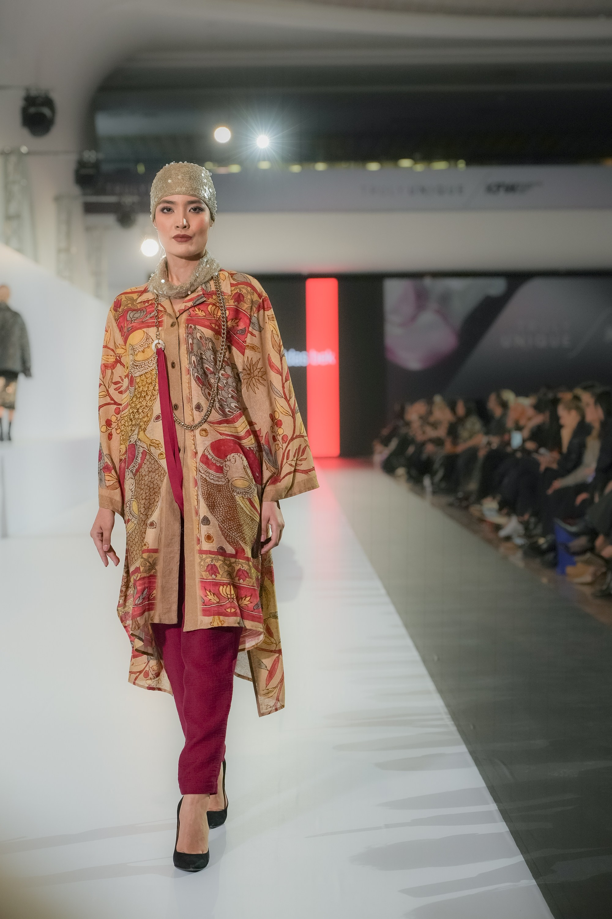 Yerlan Zholdasbek. Сайт Алматинского НЮ АРТ, будуар и фэшн фотографа Дениса Карпенко