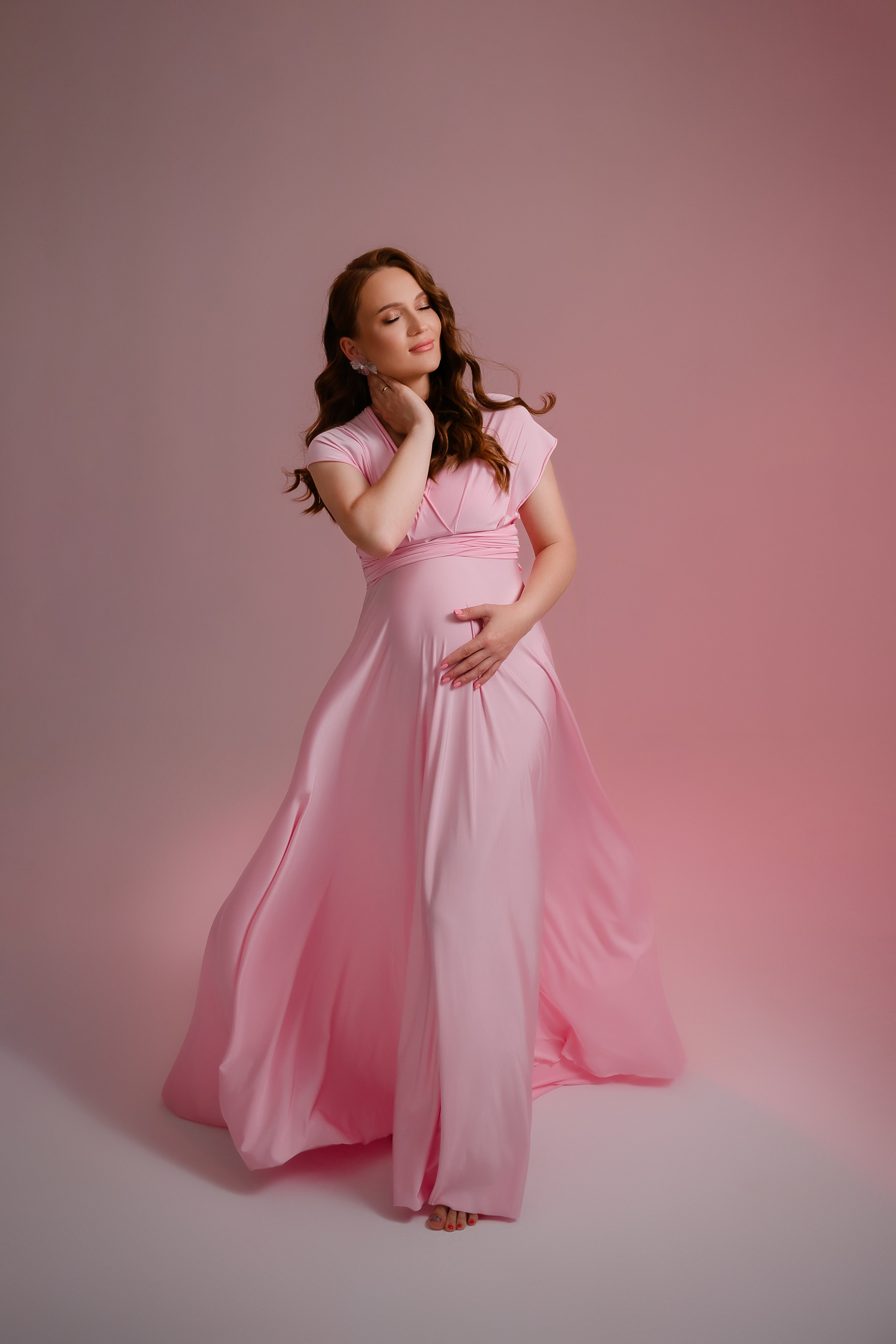 Розовое платье-трансформер. Фотограф Анна Качан