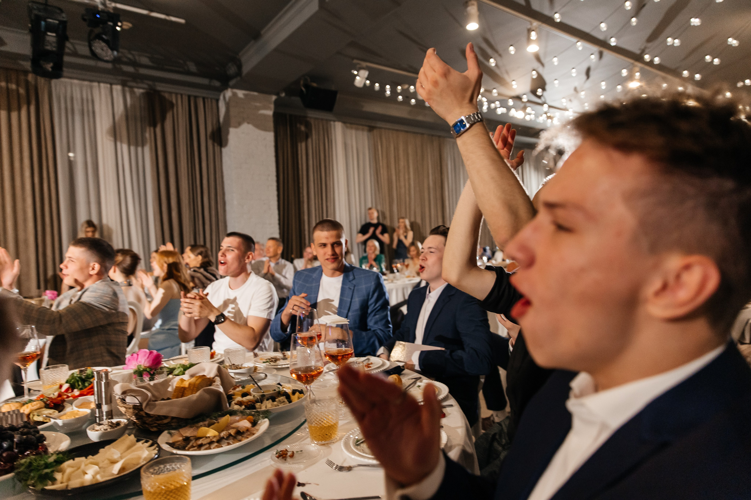 2023-06-23 Выпускной МБОУ СОШ № 10. Фотограф в Красноярске