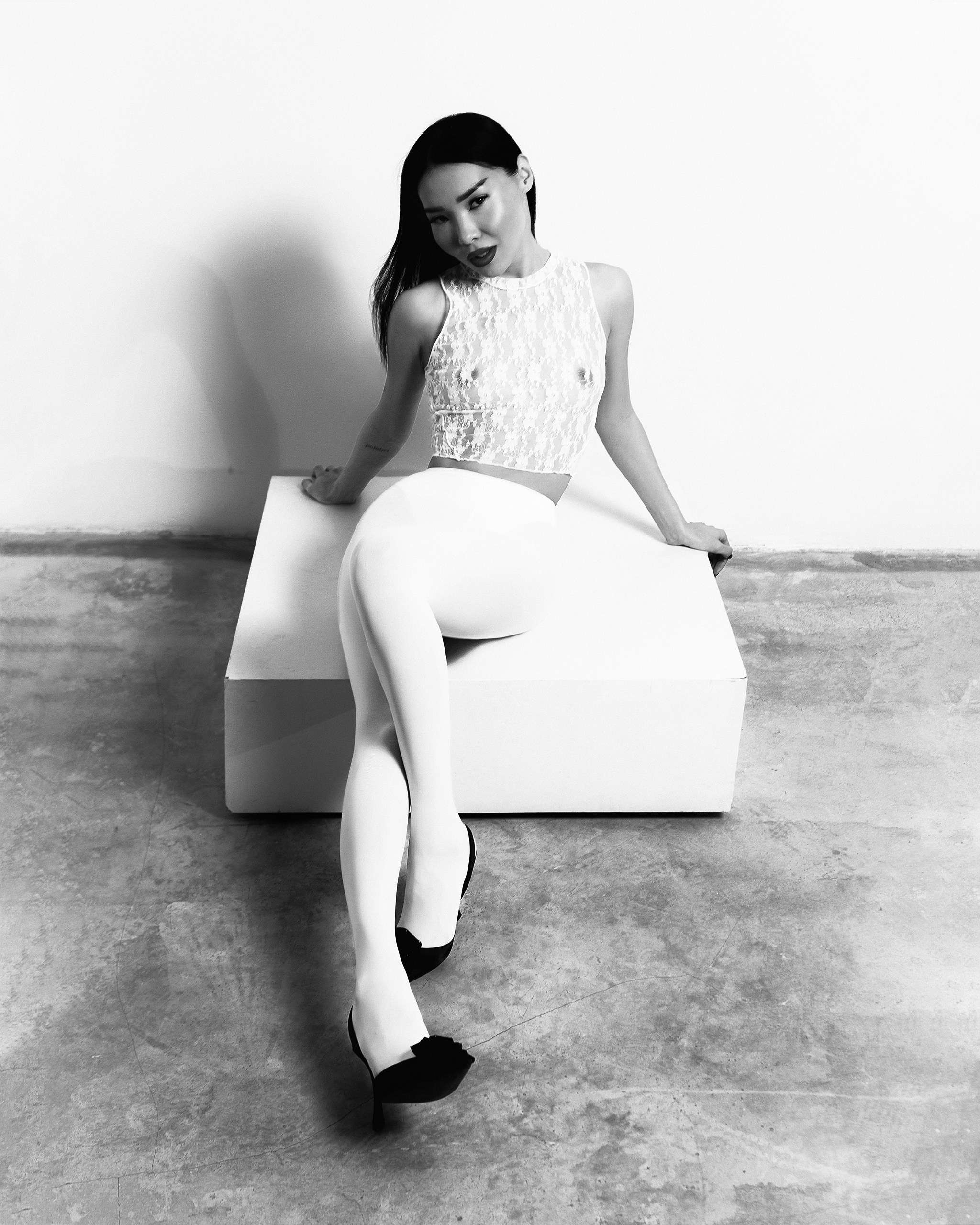 WHITE. Фотограф Алматы | Весь мир — Никита Колодин