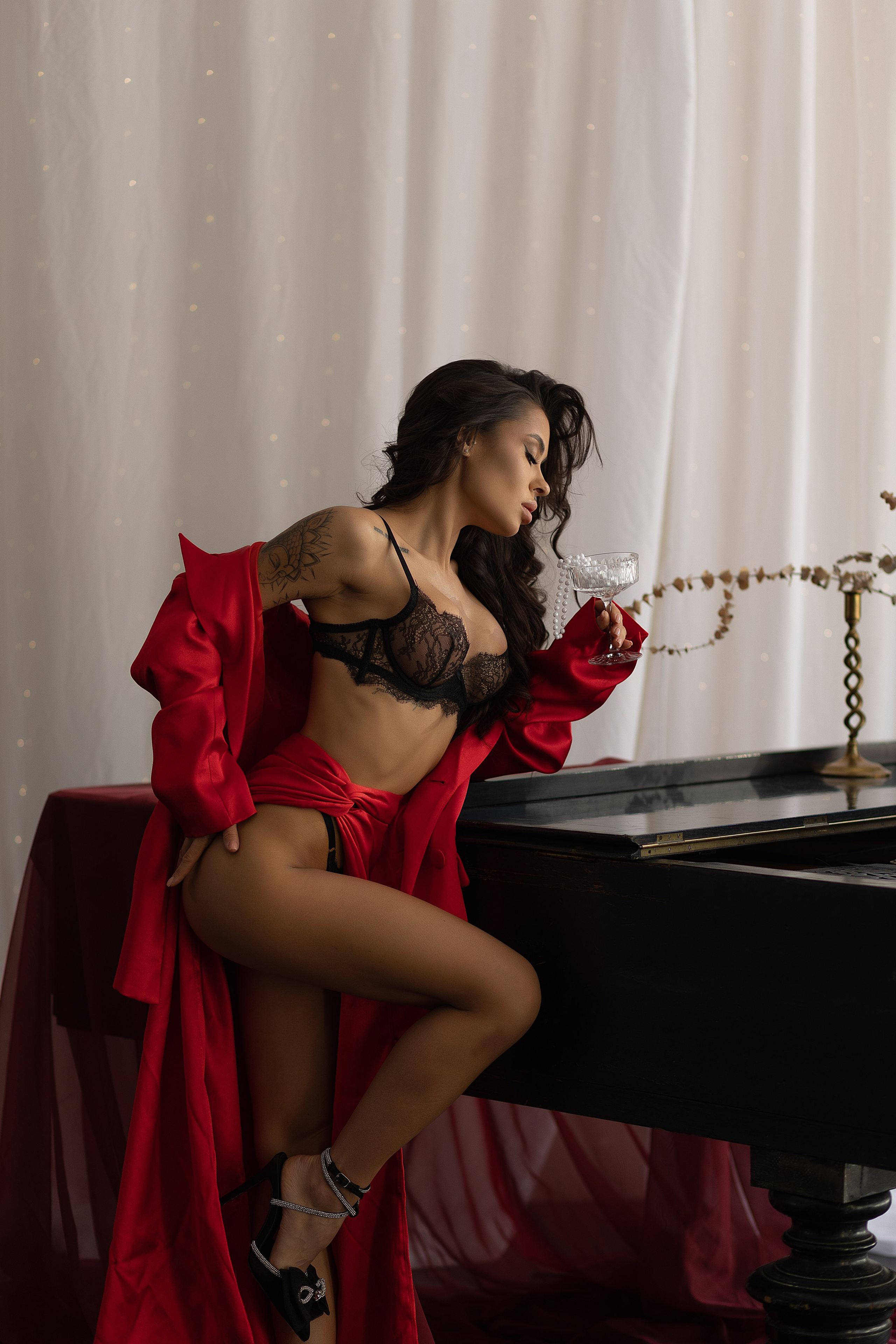 Таня студия Чувство. Женский фотограф в Екатеринбурге Марина Логинова