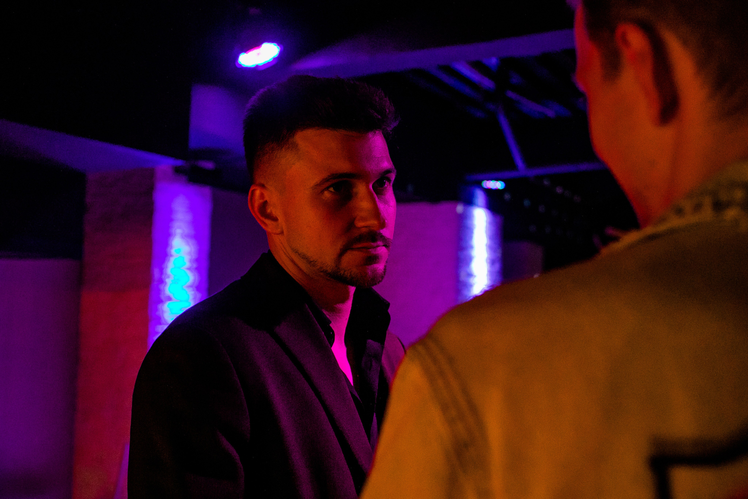 Встреча криптовалюте. Art photographer Nino