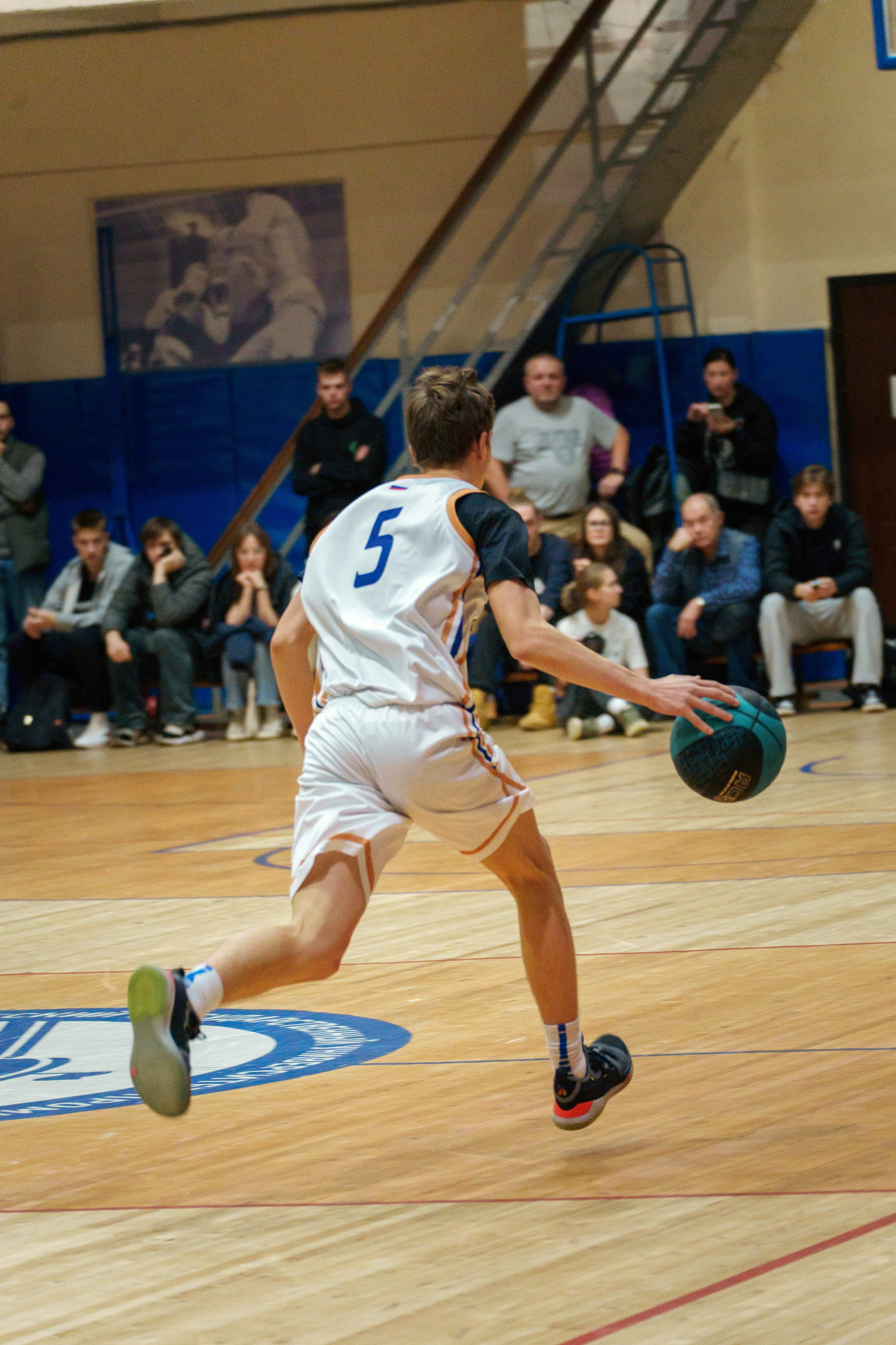 Баскетбол ГУТИД и ВОЕНМЕХ. Фотограф в Санкт-Петербурге Ибрагимова Алина