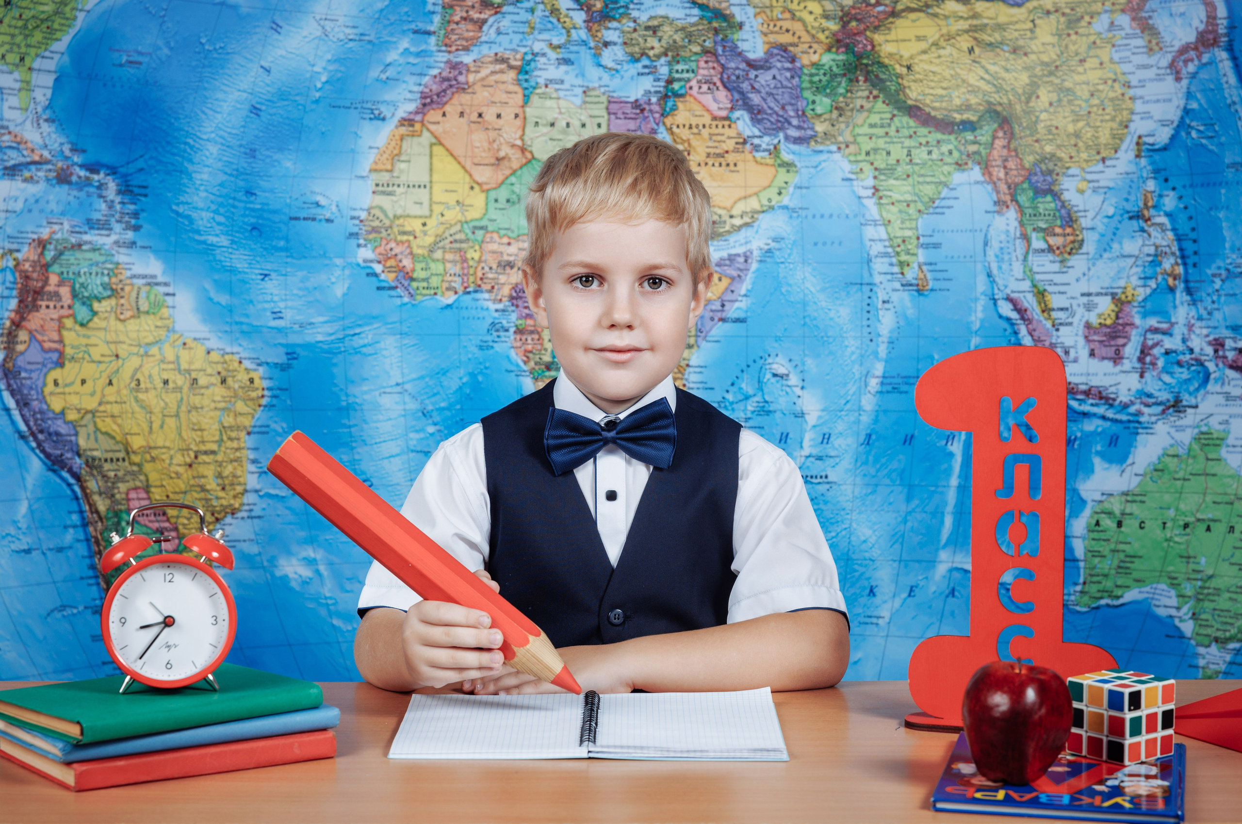 Первоклашки. Выпускные школьные фото­альбомы для школ и детских садов в Волгограде и Волжском