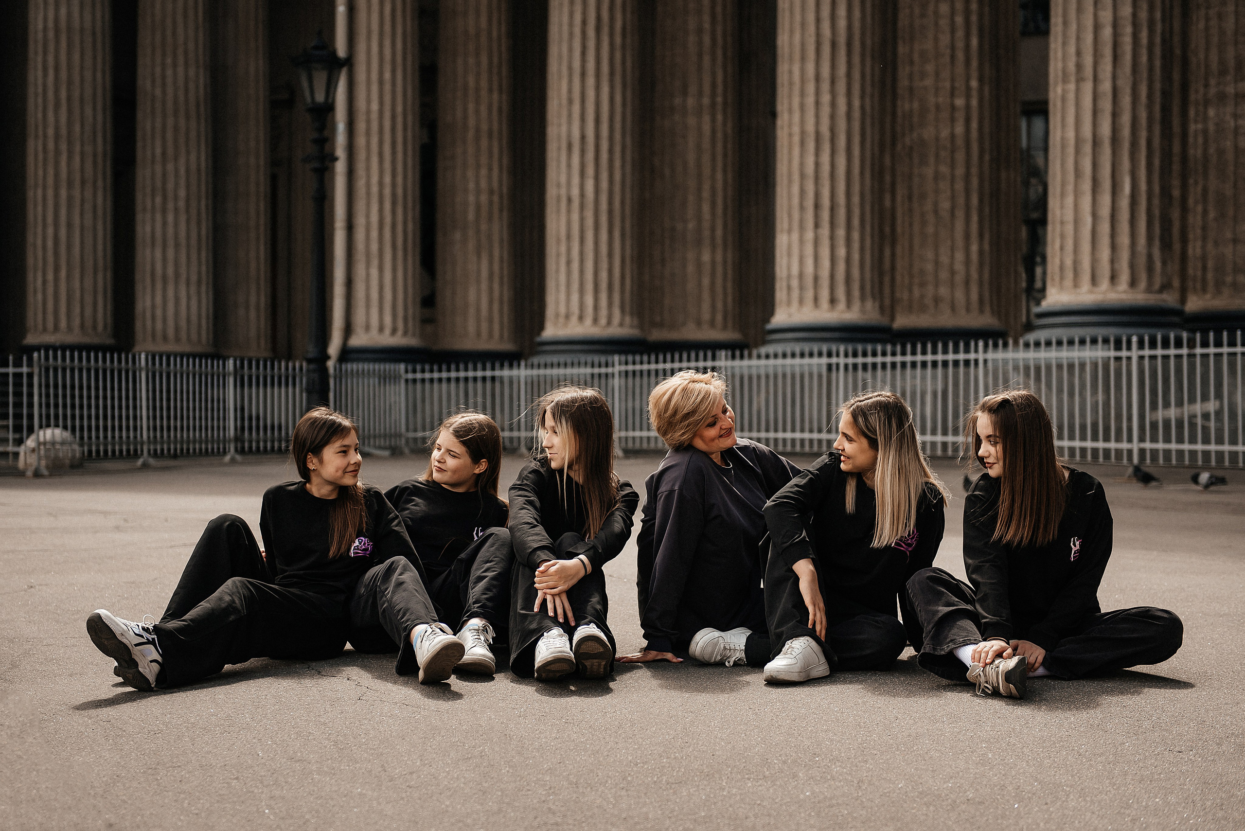 контент фотосъёмка для студии танца у Казанского собора