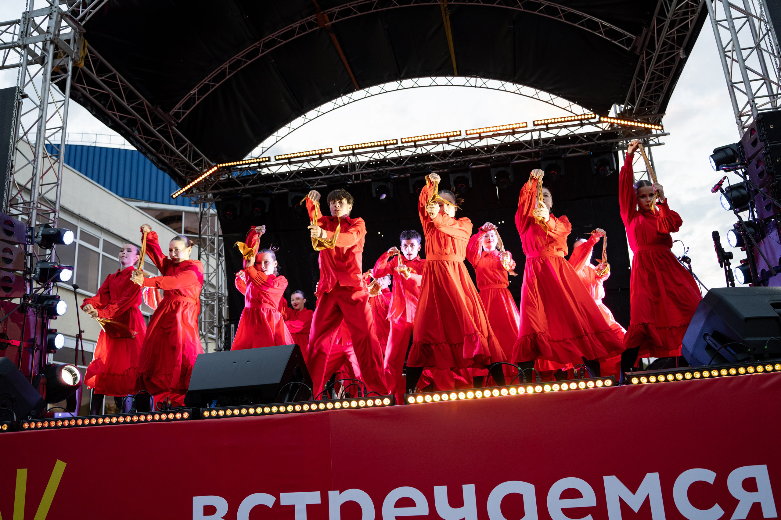 Фестиваль ко дню города Краснодар «45-я Параллель» / @ДС Олимп. Концертный фотограф в Краснодаре