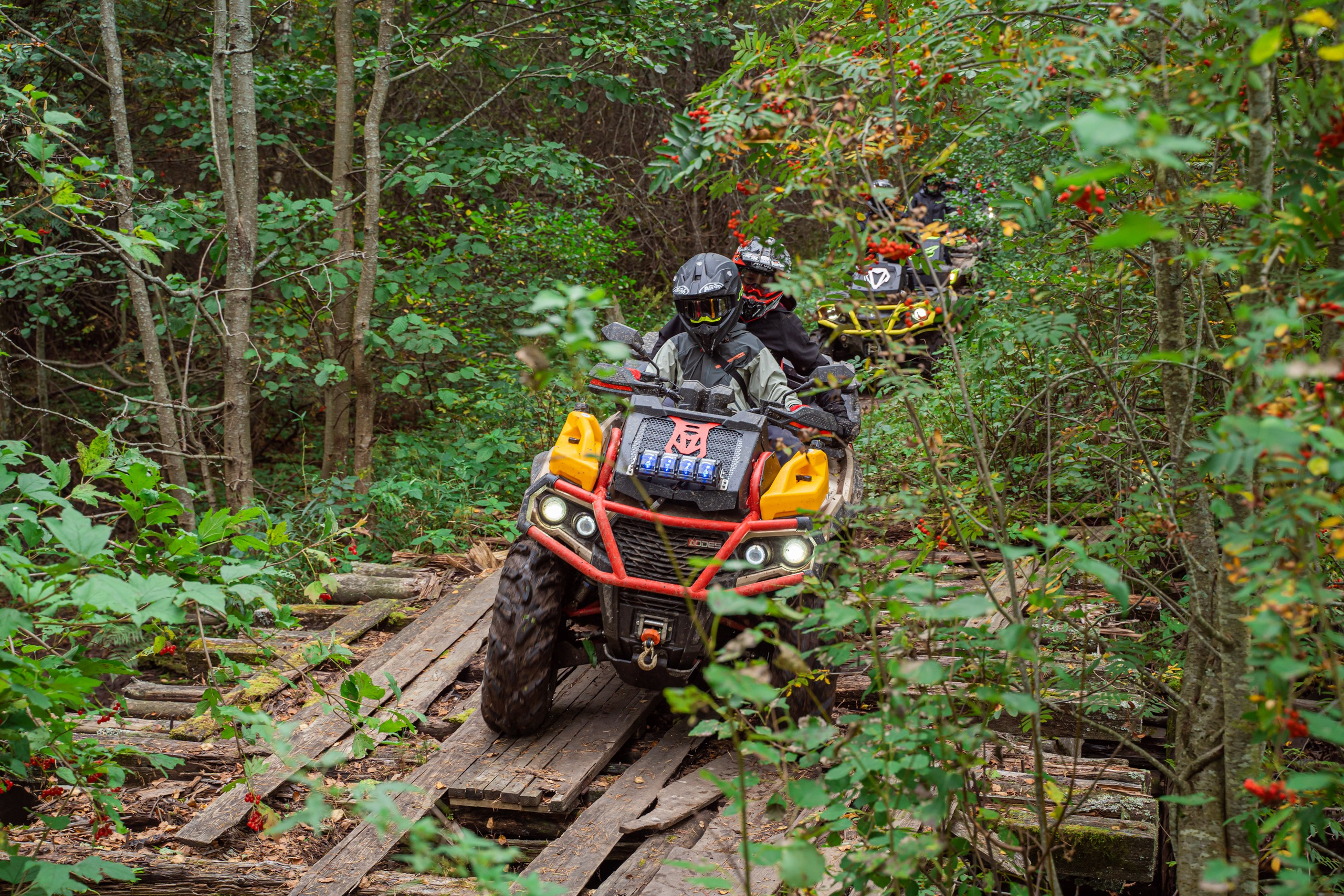 Квадровыезд —спортивный репортаж в Ленинградской области. Свадебный, семейный, портретный, репортажный фотограф в Санкт-Петербурге
