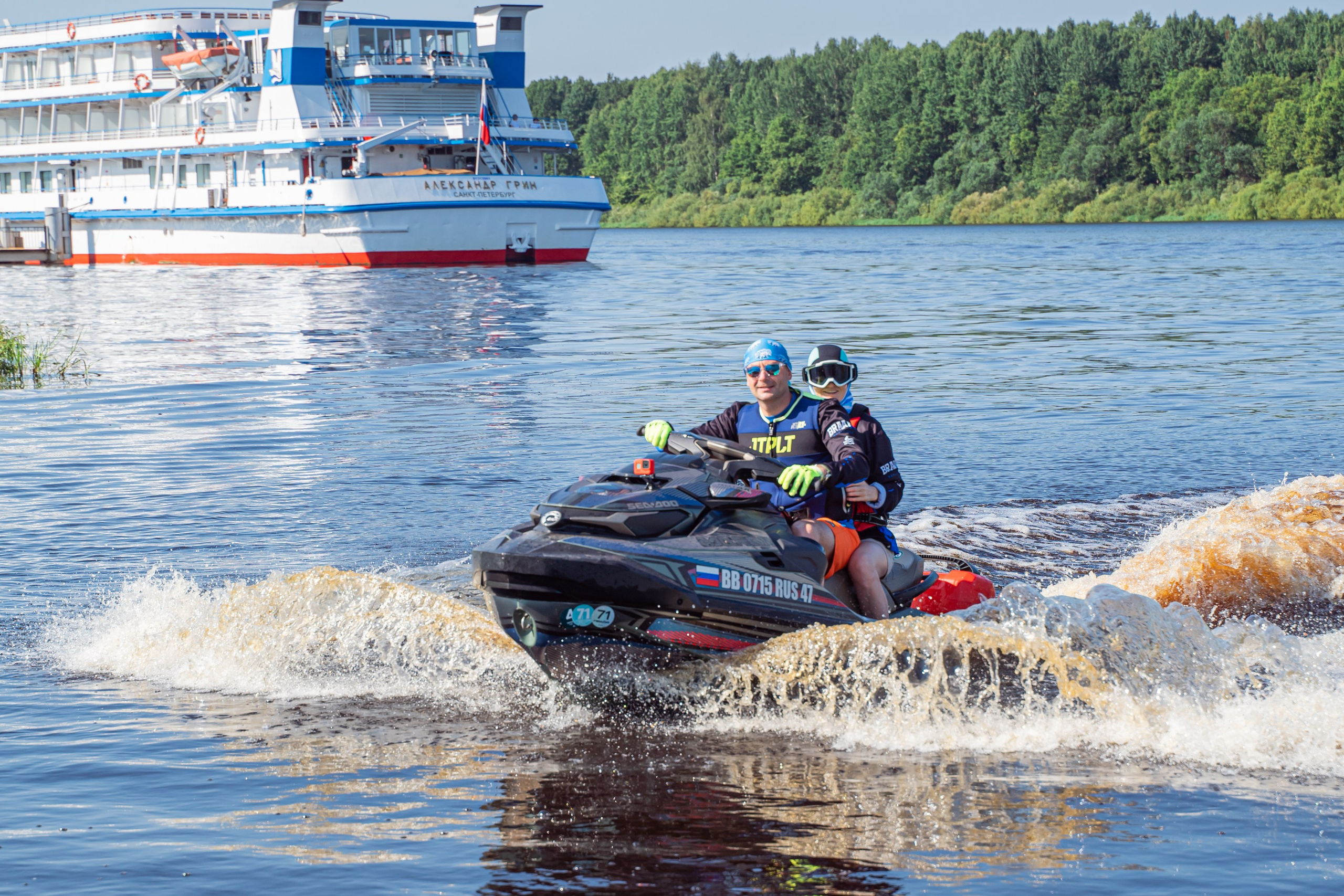 Гидровыезд -Великий Новгород. Свадебный, семейный, портретный, репортажный фотограф в Санкт-Петербурге