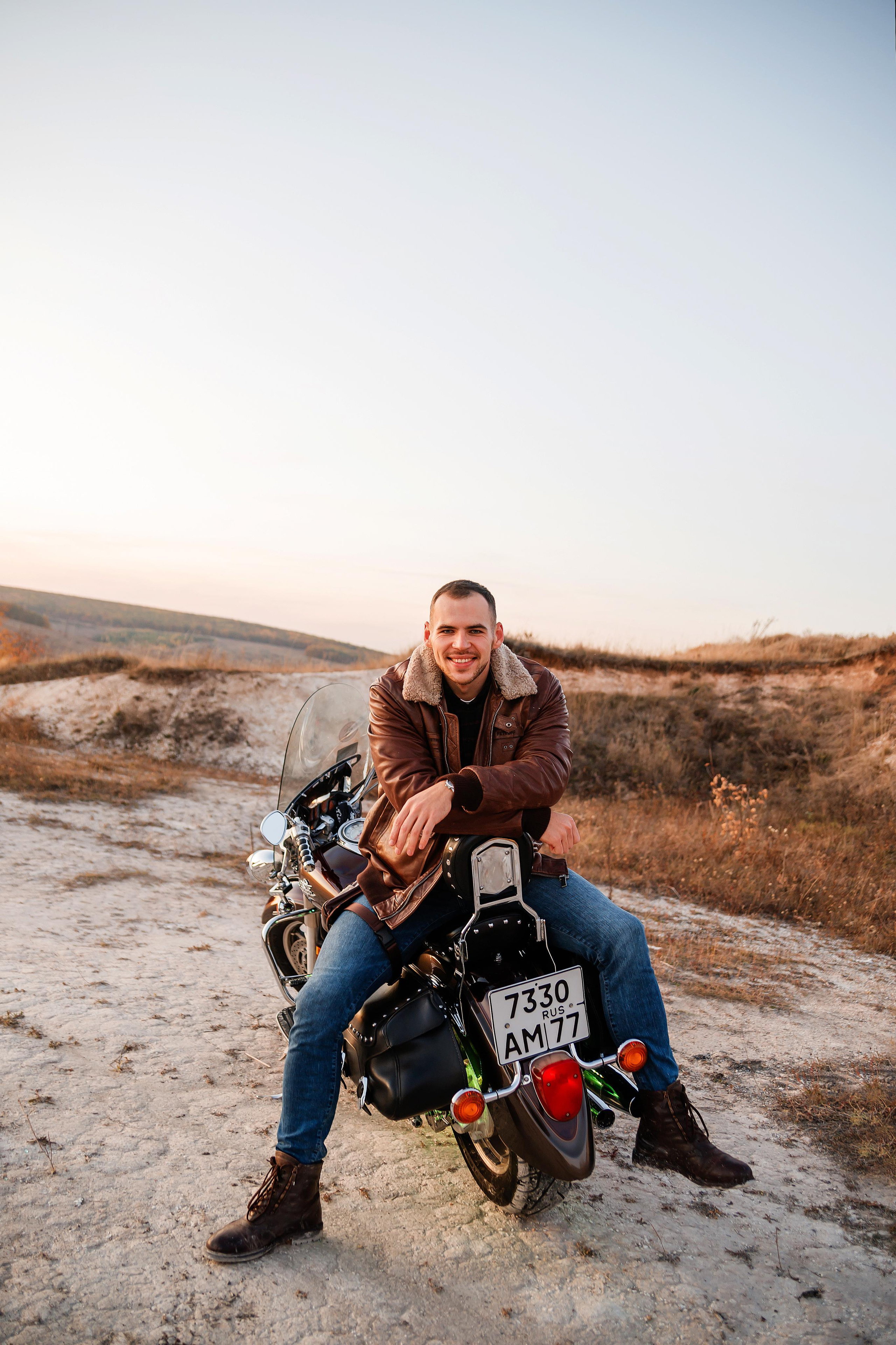 Байкер. Свадебный и семейный фотограф в городе Воронеж. Ирина Боловина