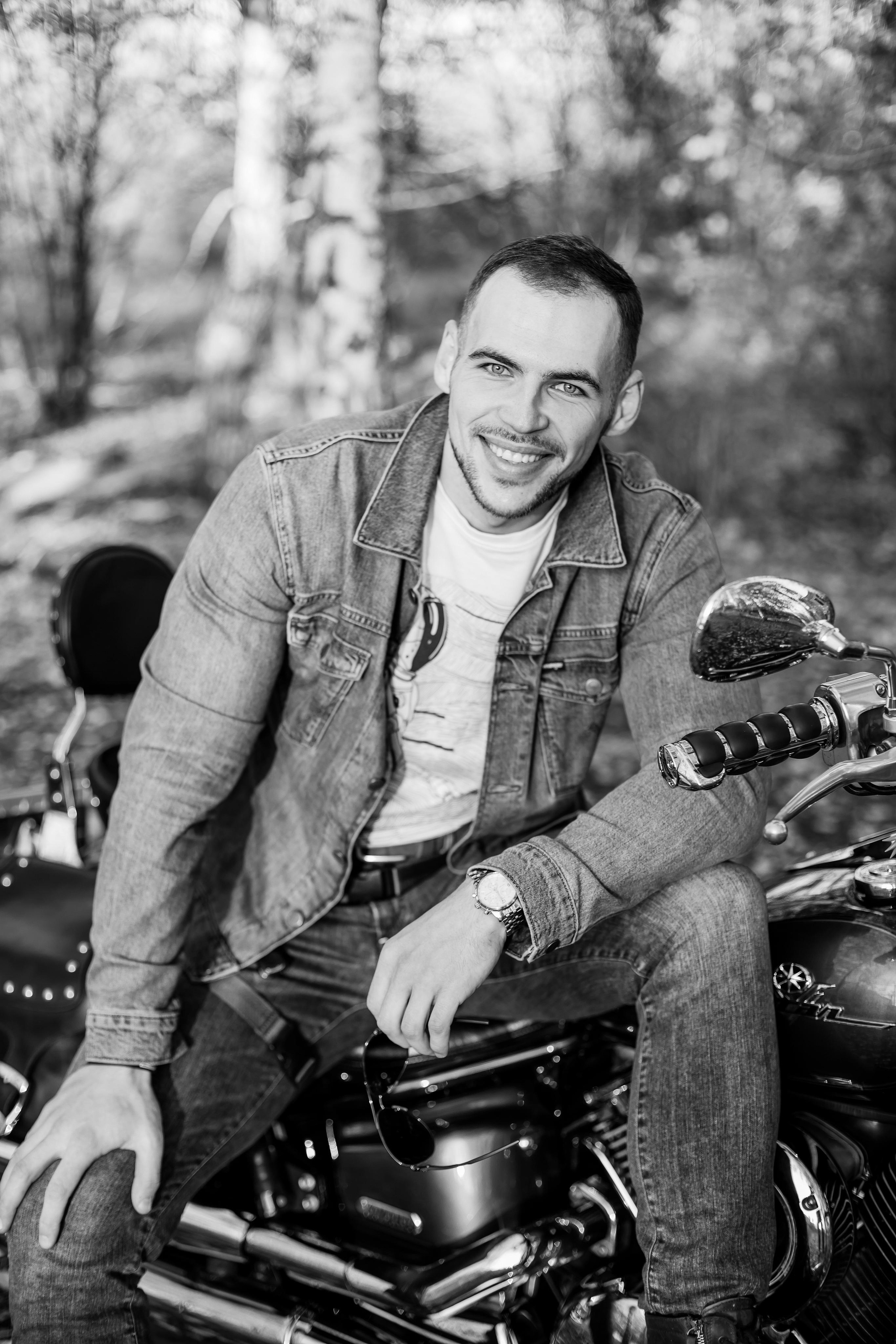 Байкер. Свадебный и семейный фотограф в городе Воронеж. Ирина Боловина