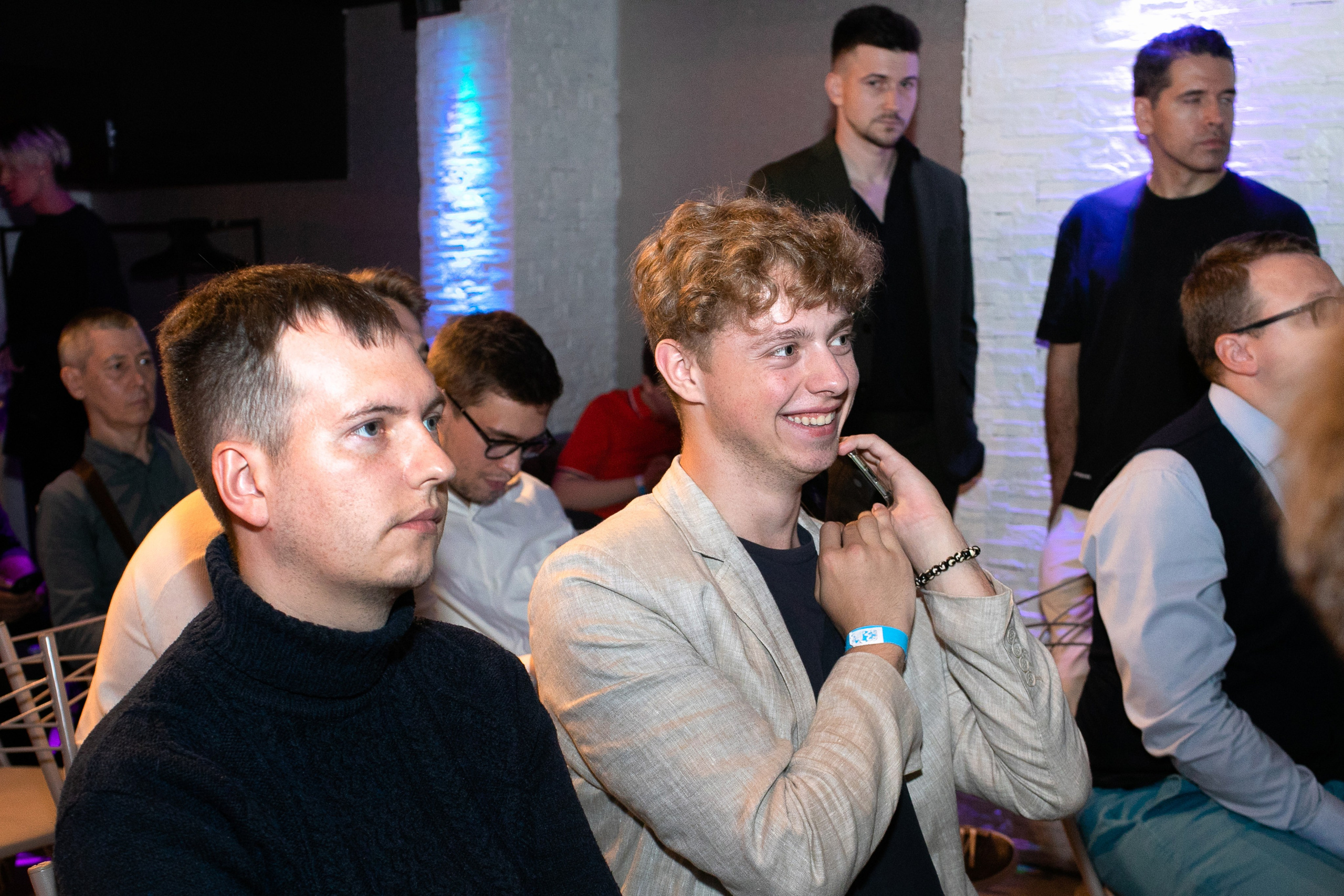 Встреча криптовалюте. Art photographer Nino