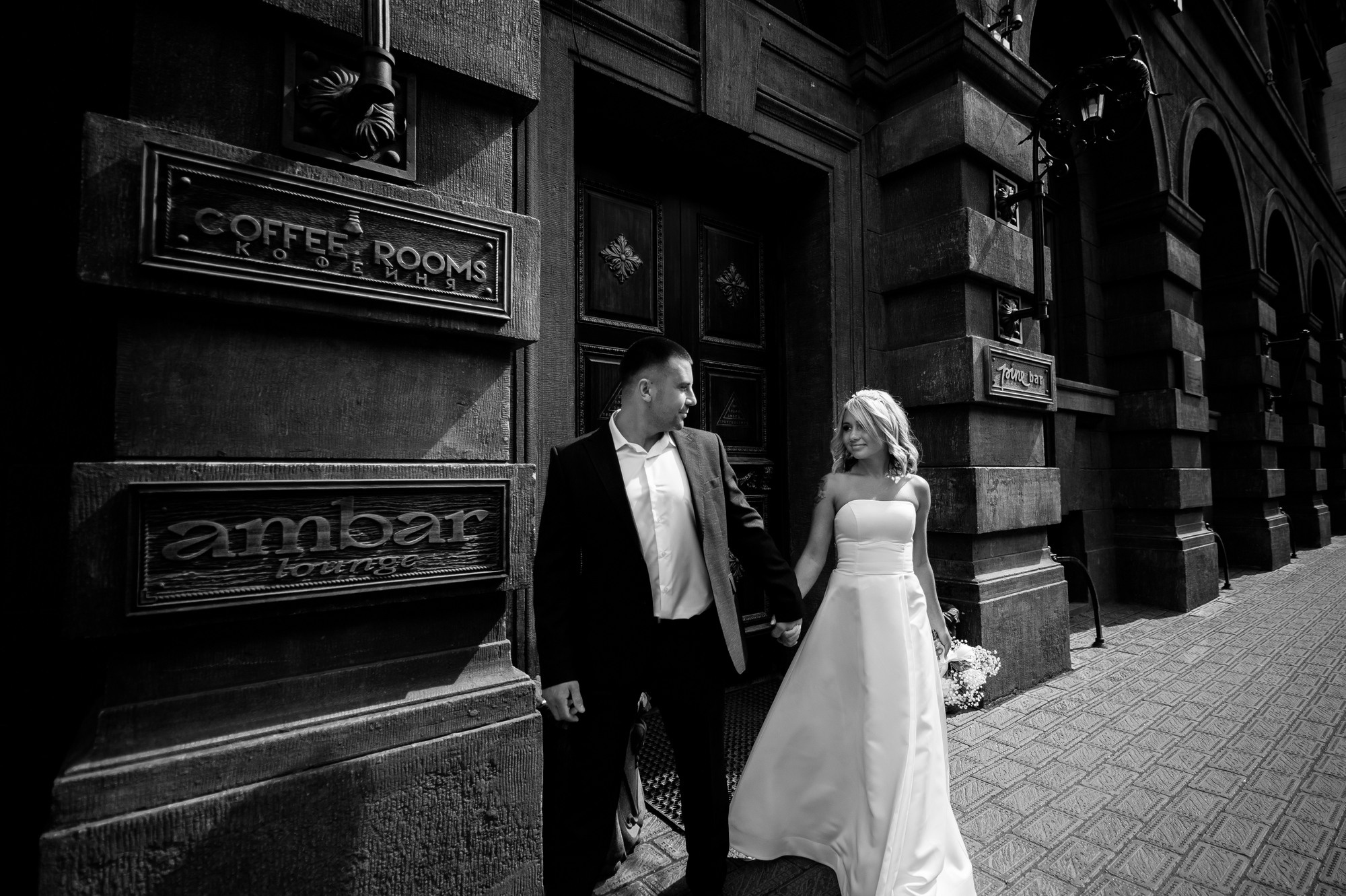 Свадьба в Латинском квартале. Свадебный и семейный фотограф в Омске Мормулев Михаил