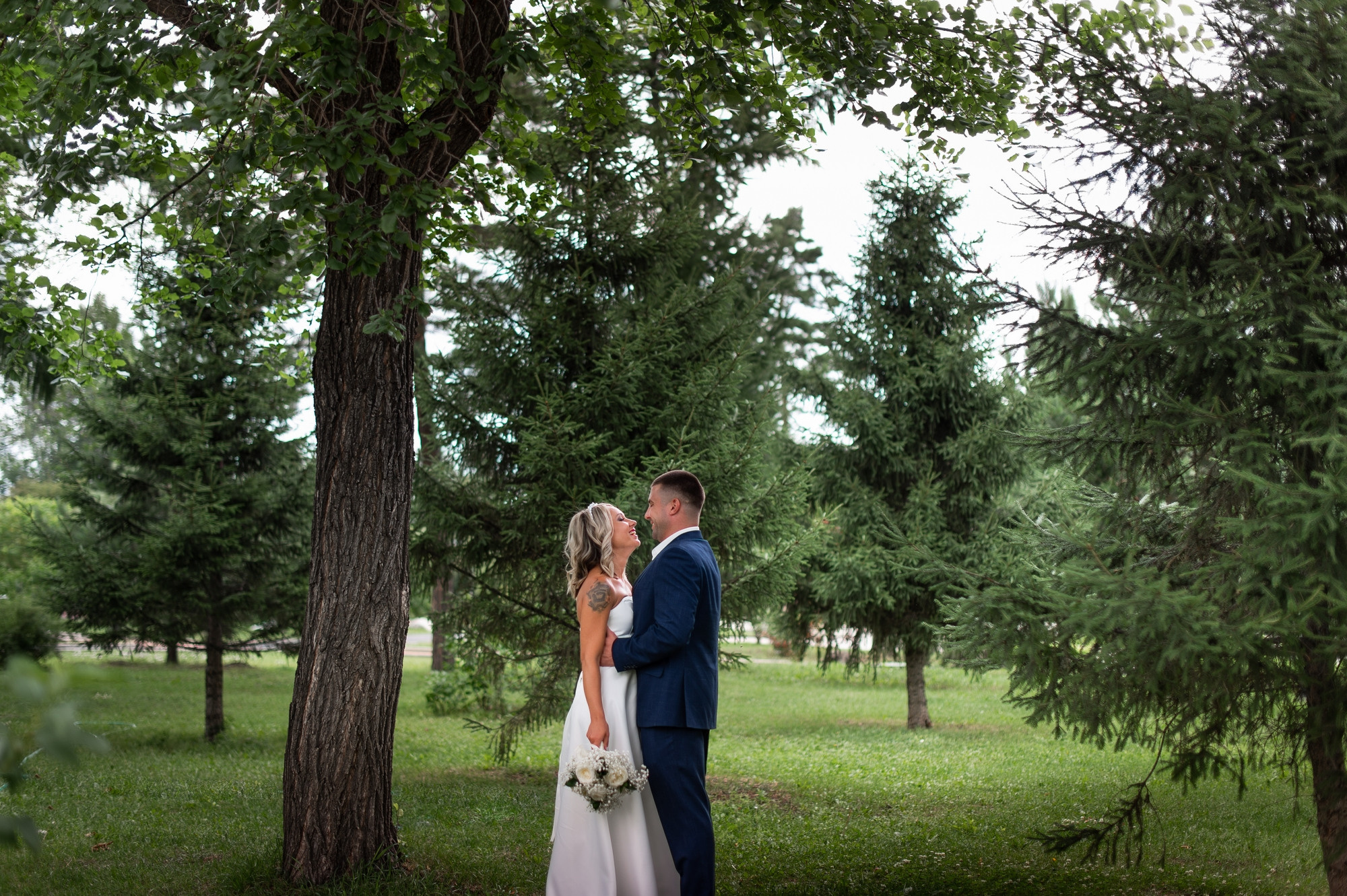 Свадьба в Латинском квартале. Свадебный и семейный фотограф в Омске Мормулев Михаил