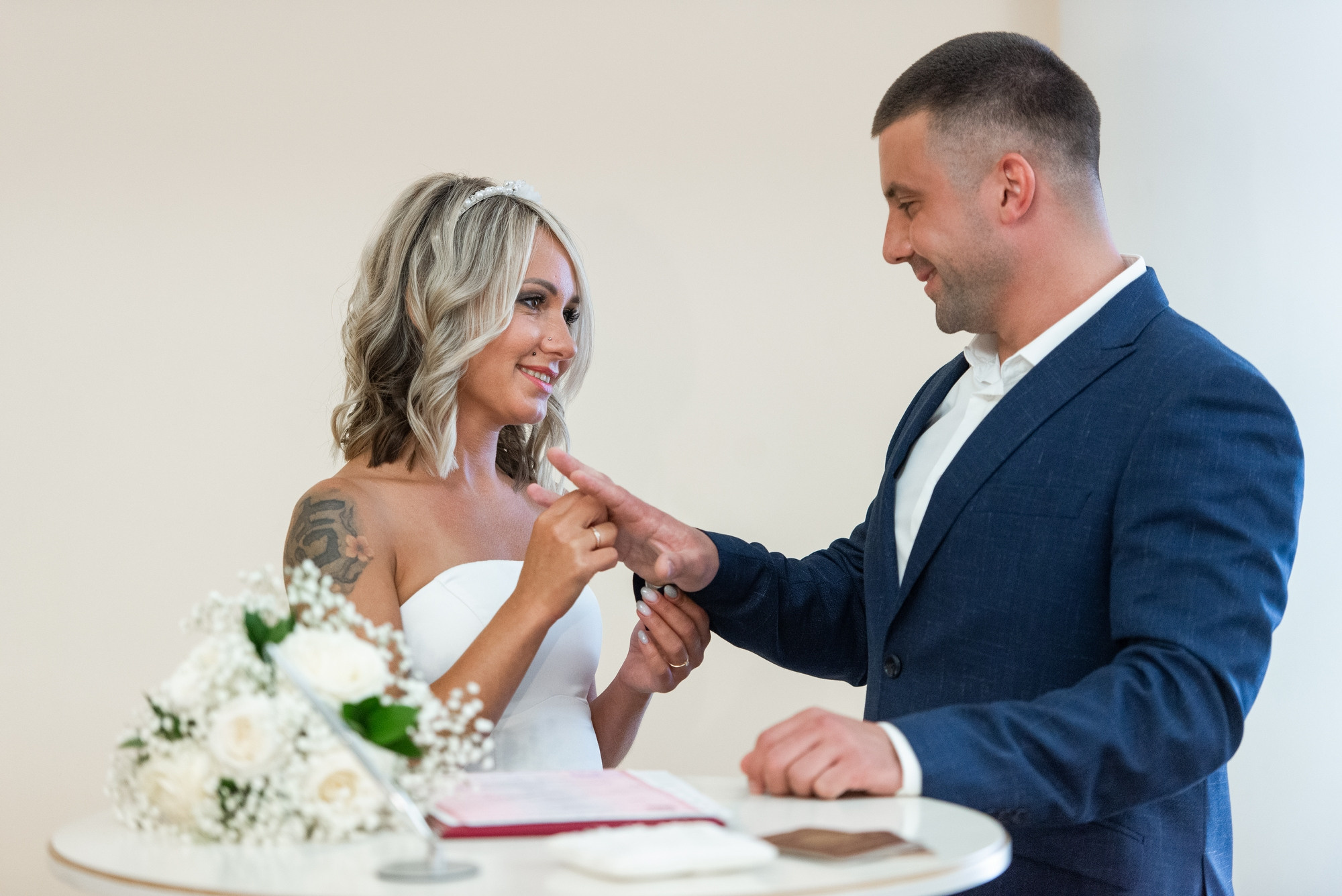 Свадьба в Латинском квартале. Свадебный и семейный фотограф в Омске Мормулев Михаил