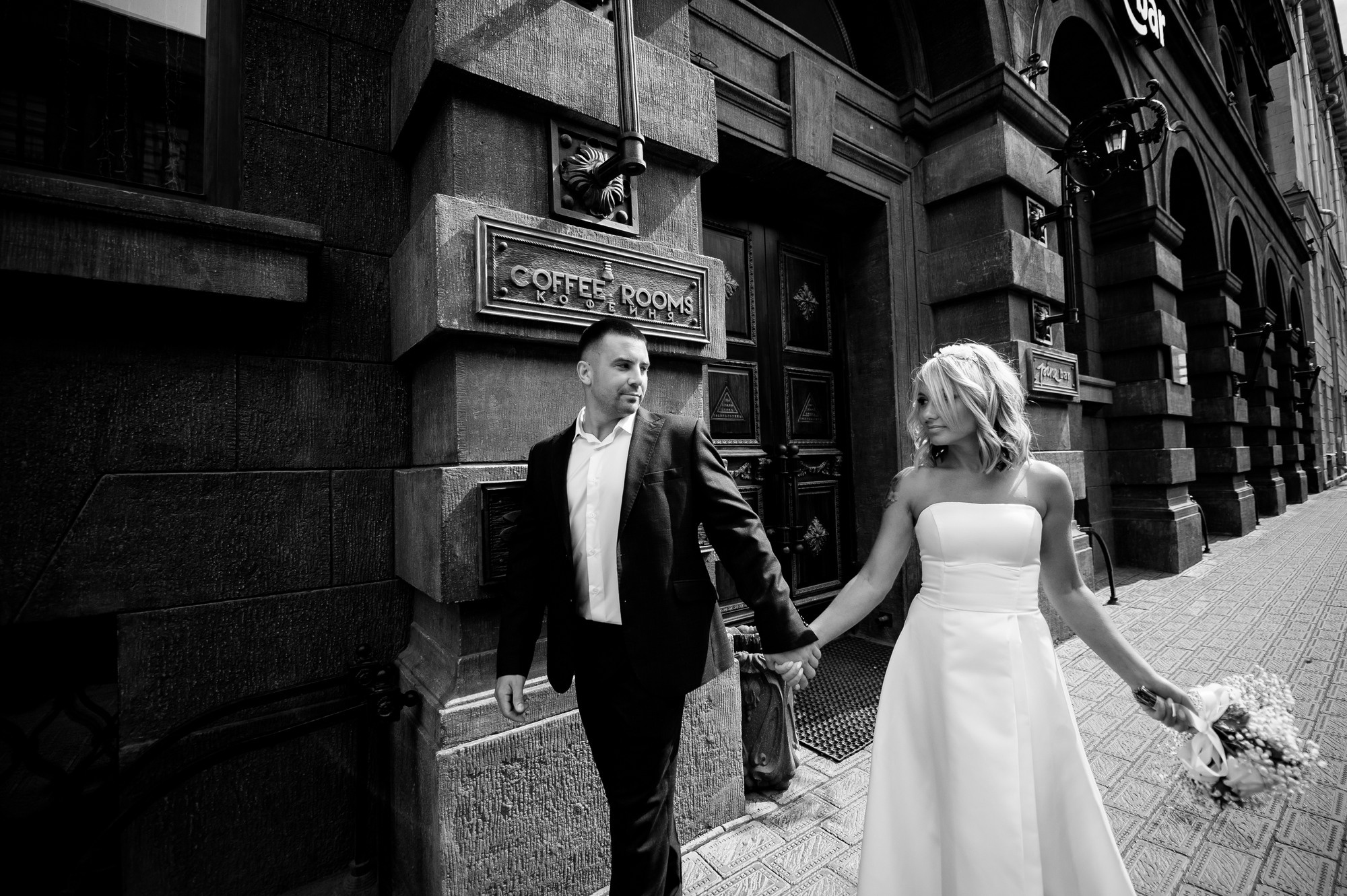 Свадьба в Латинском квартале. Свадебный и семейный фотограф в Омске Мормулев Михаил