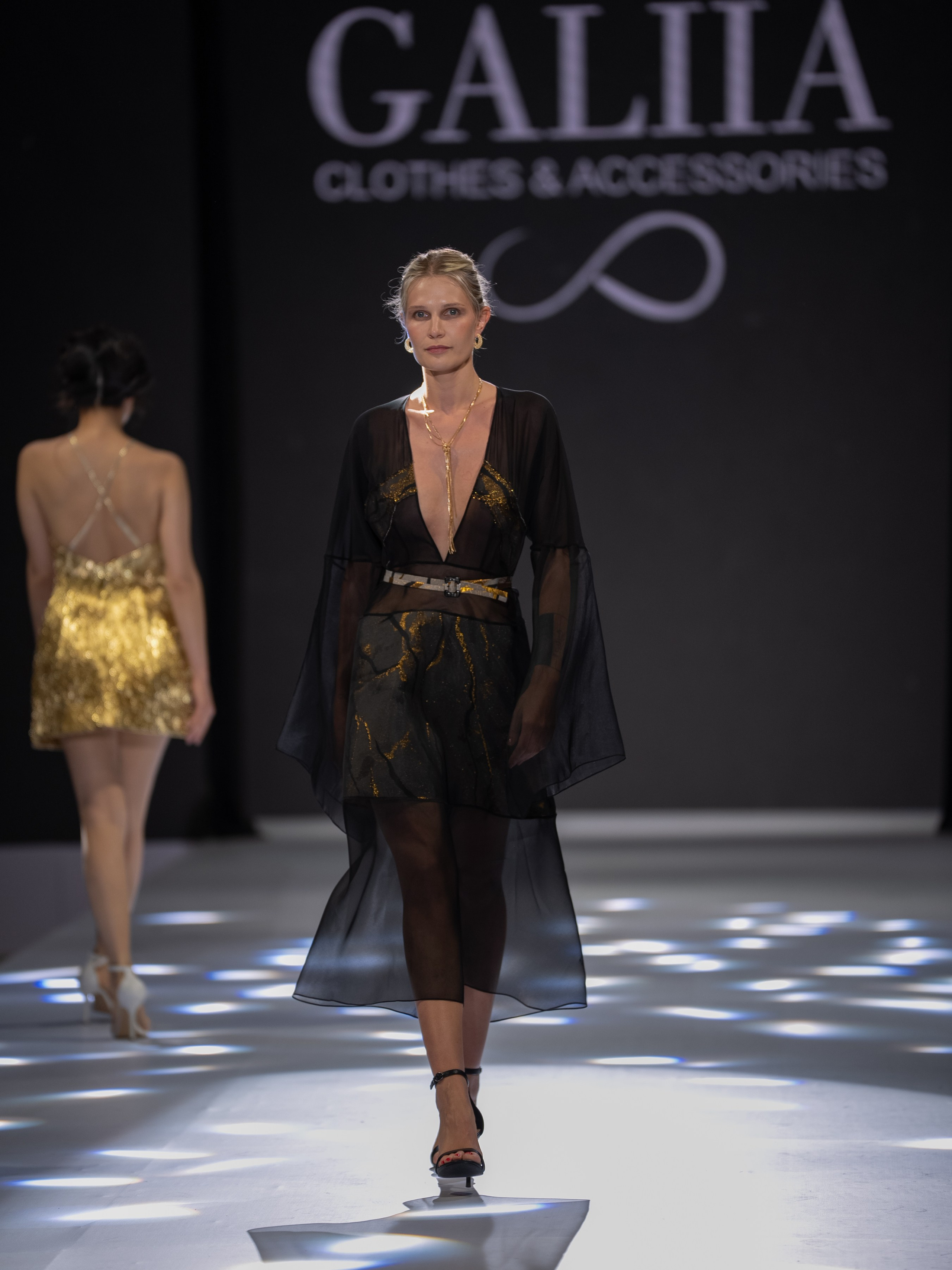 EURASIAN FASHION WEEK Galia. Сайт Алматинского НЮ АРТ, будуар и фэшн фотографа Дениса Карпенко