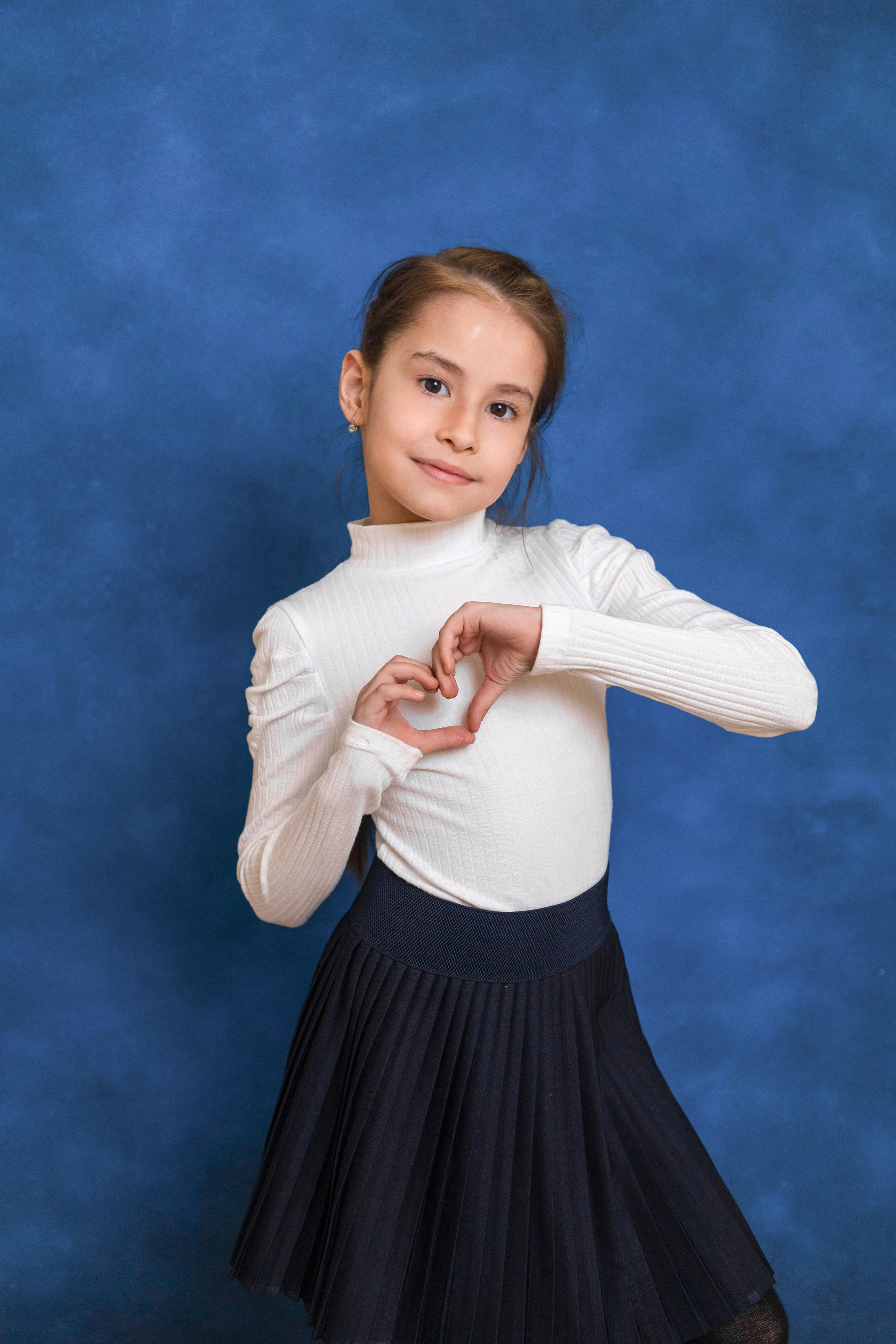 Выпускной альбом «История». Выпускные альбомы в Тюмени для школ, садов, вузов спортивных секций