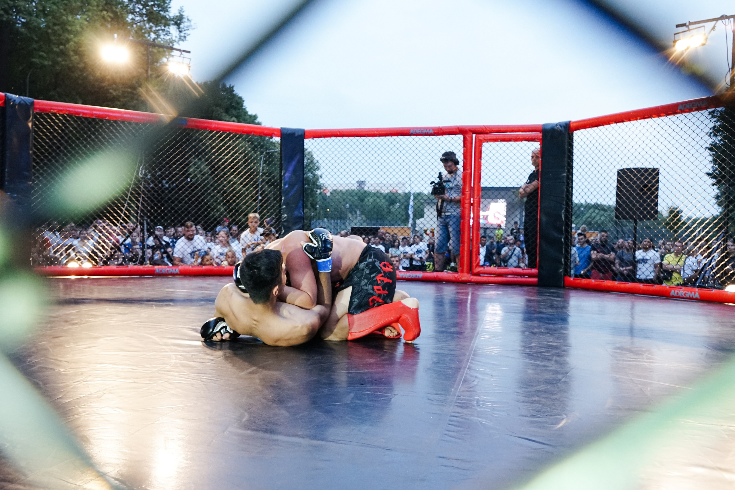 Вечер боев в ЦПКиО. Фотограф Надежда Погребняк | Рязань | Москва