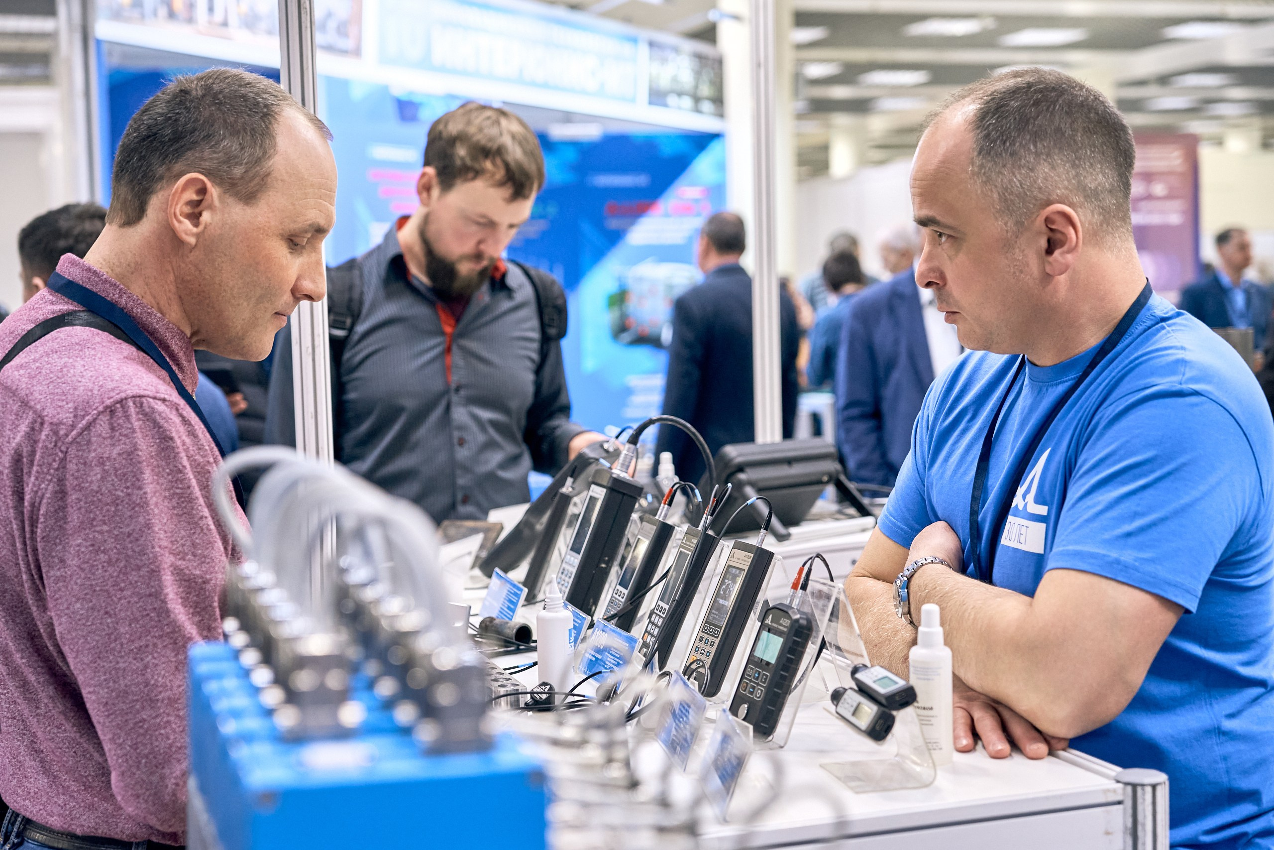 Конференция NDT в Экспоцентре 2025. Контент-фотограф в Москве Тима Забабурин