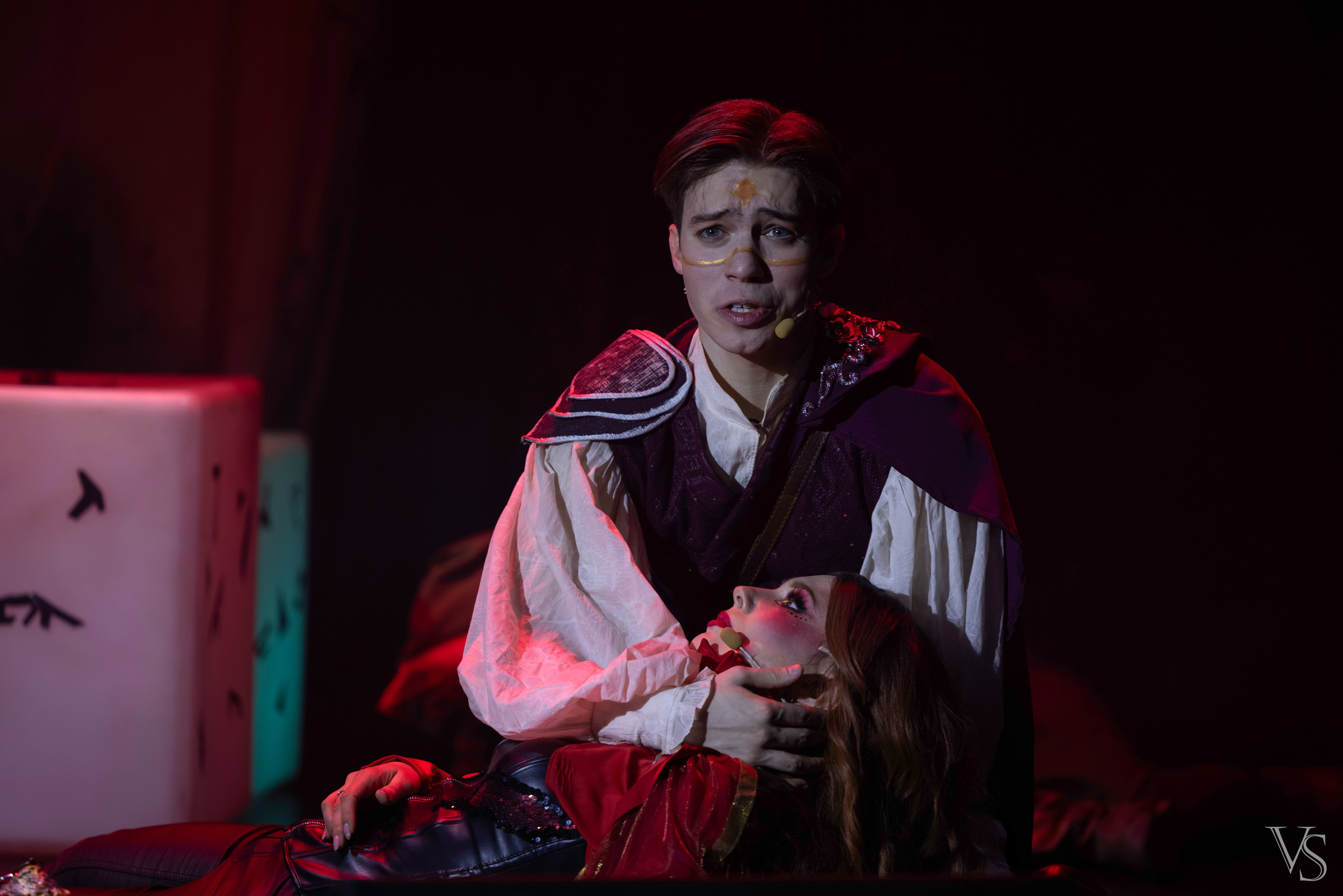 Книга стихий 25.01. Фотограф Виктор Степанов