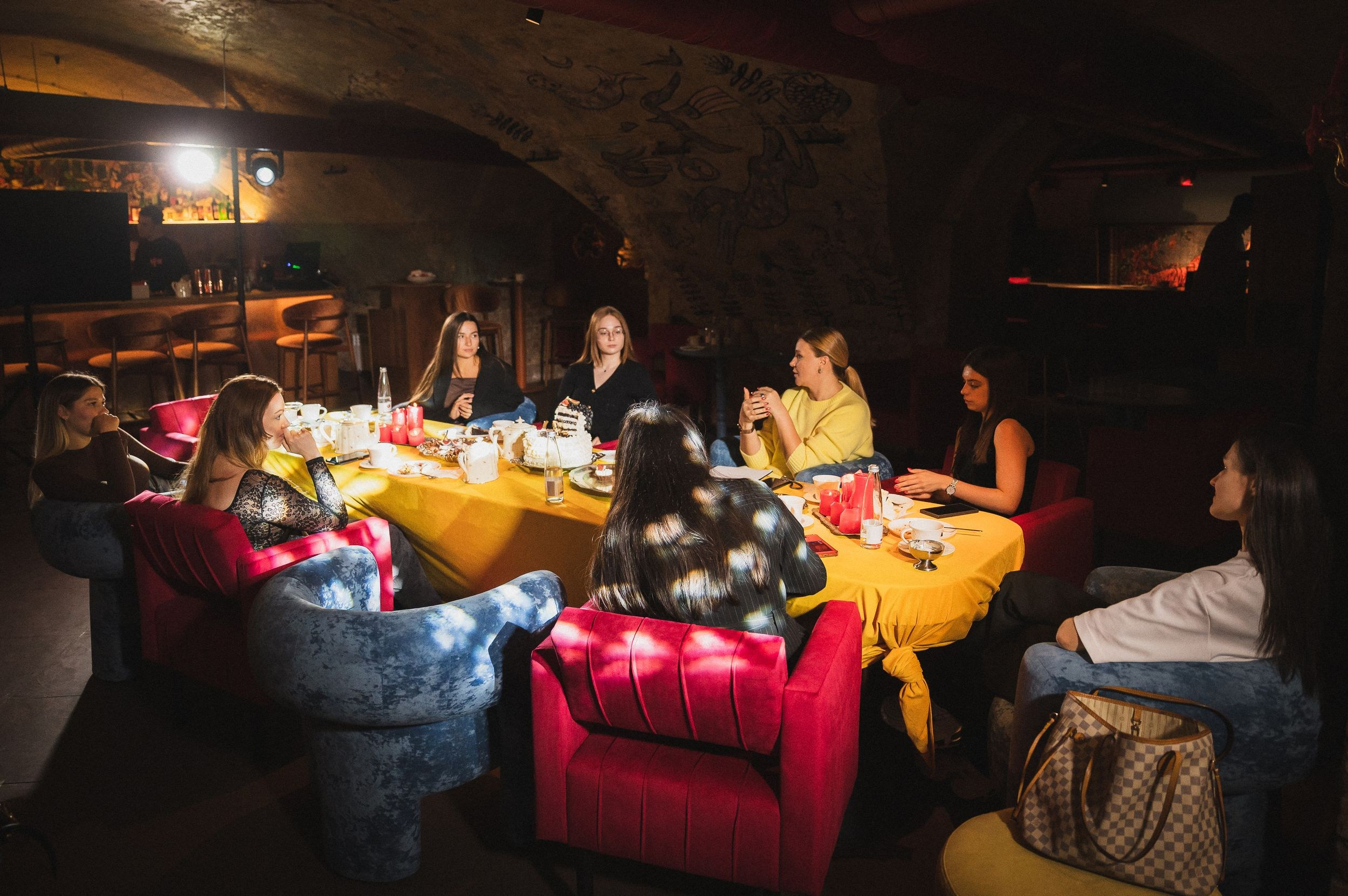 Завтрак с невестами. Базовый минимум/роскошный максимум. Свадебное агентство Reverence Самара