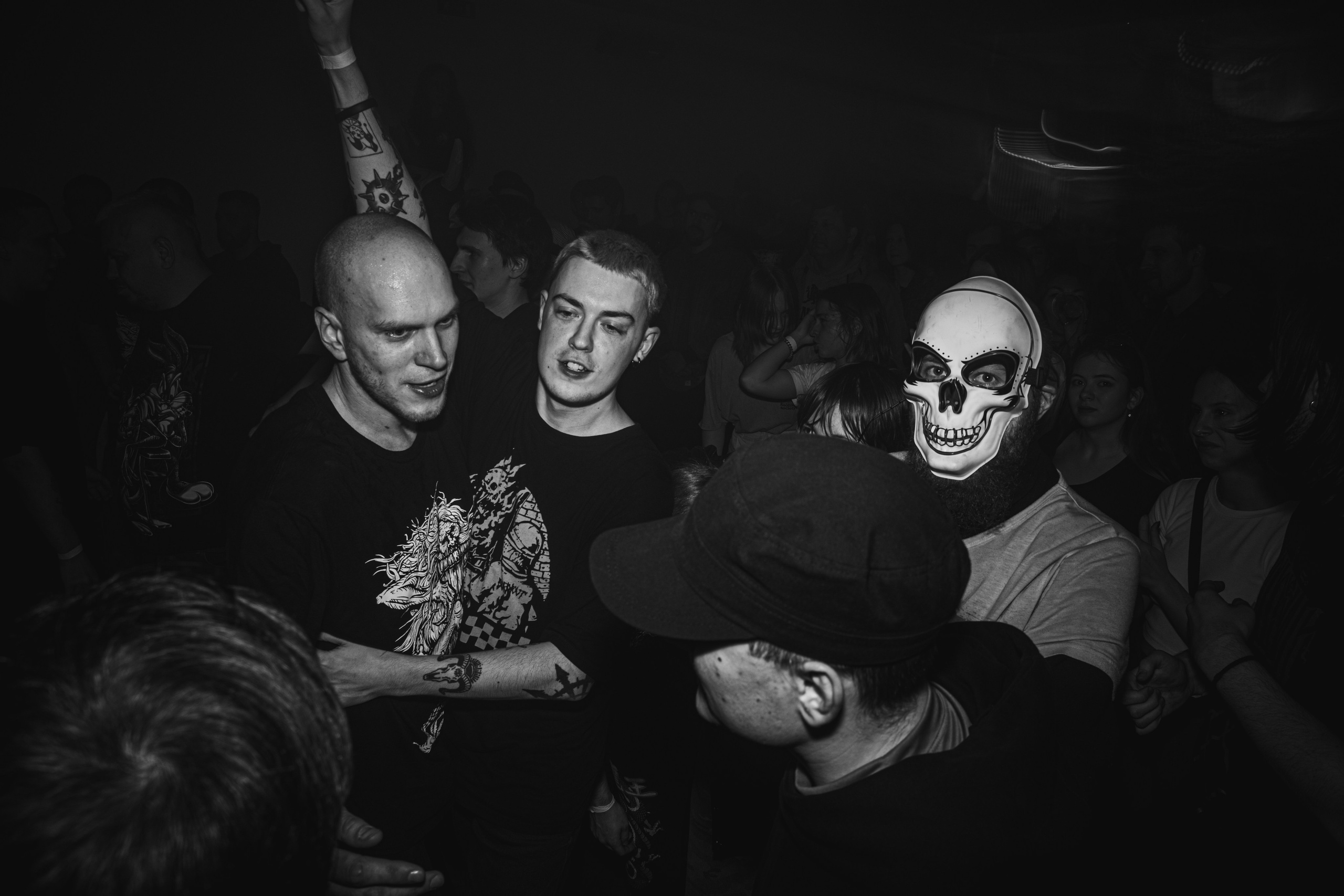 Отшельник & Potvor 31.10.2025. Репортажный фотограф в Москве Legiodot